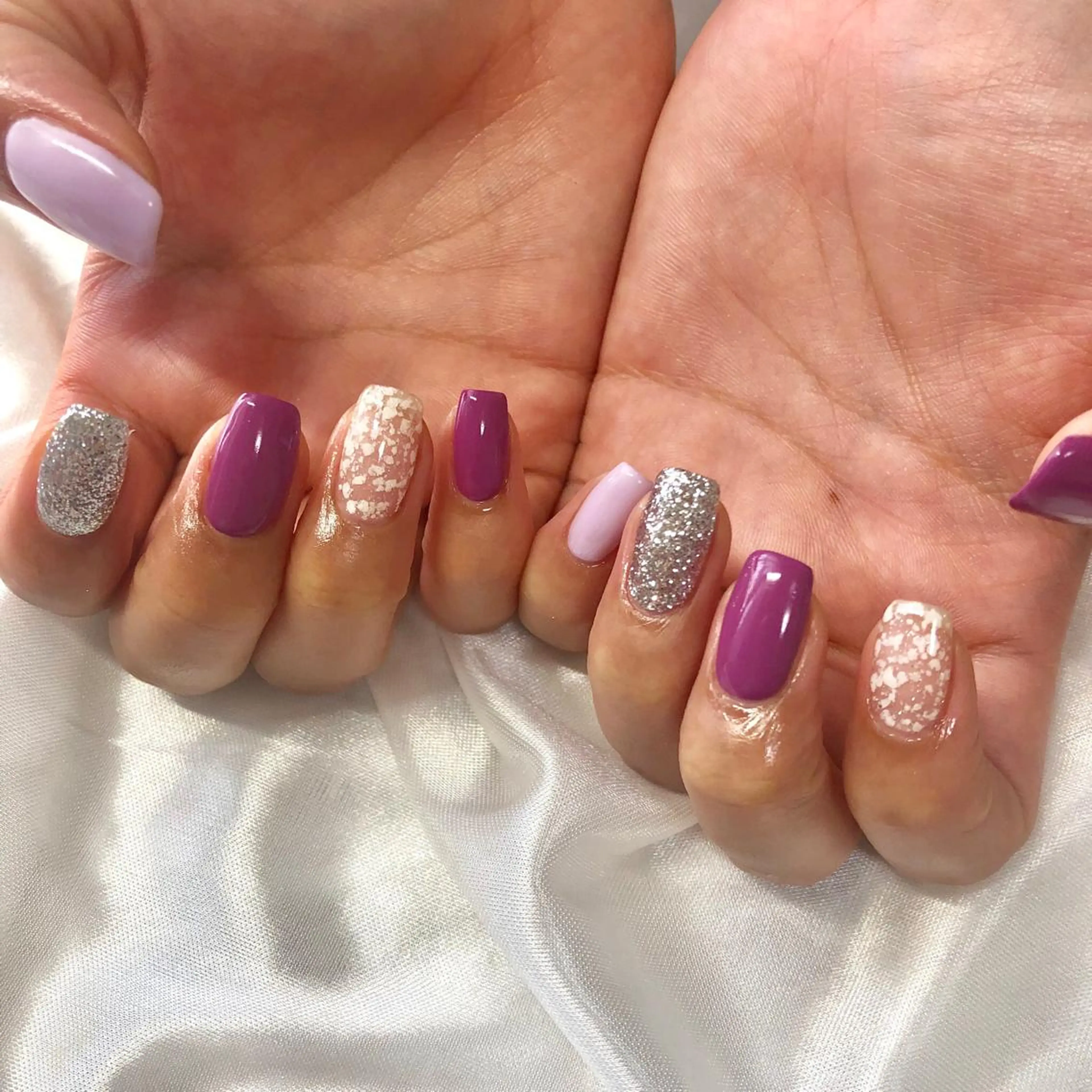 ネイル ハンドネイル 西岡 杏のネイルデザイン