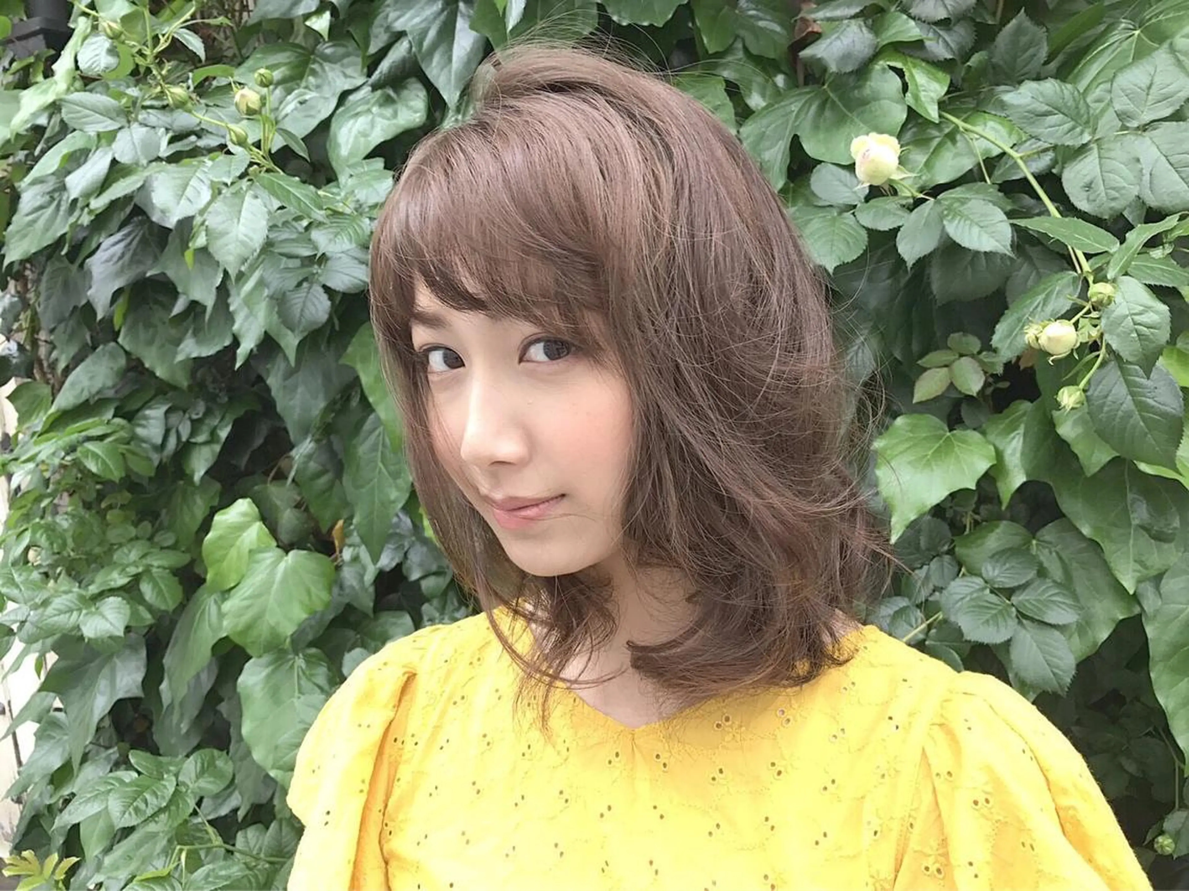 ミディアム カラー graxi'    グラシー所属・ブリーチ/ハイトーン SERINAのヘアスタイル