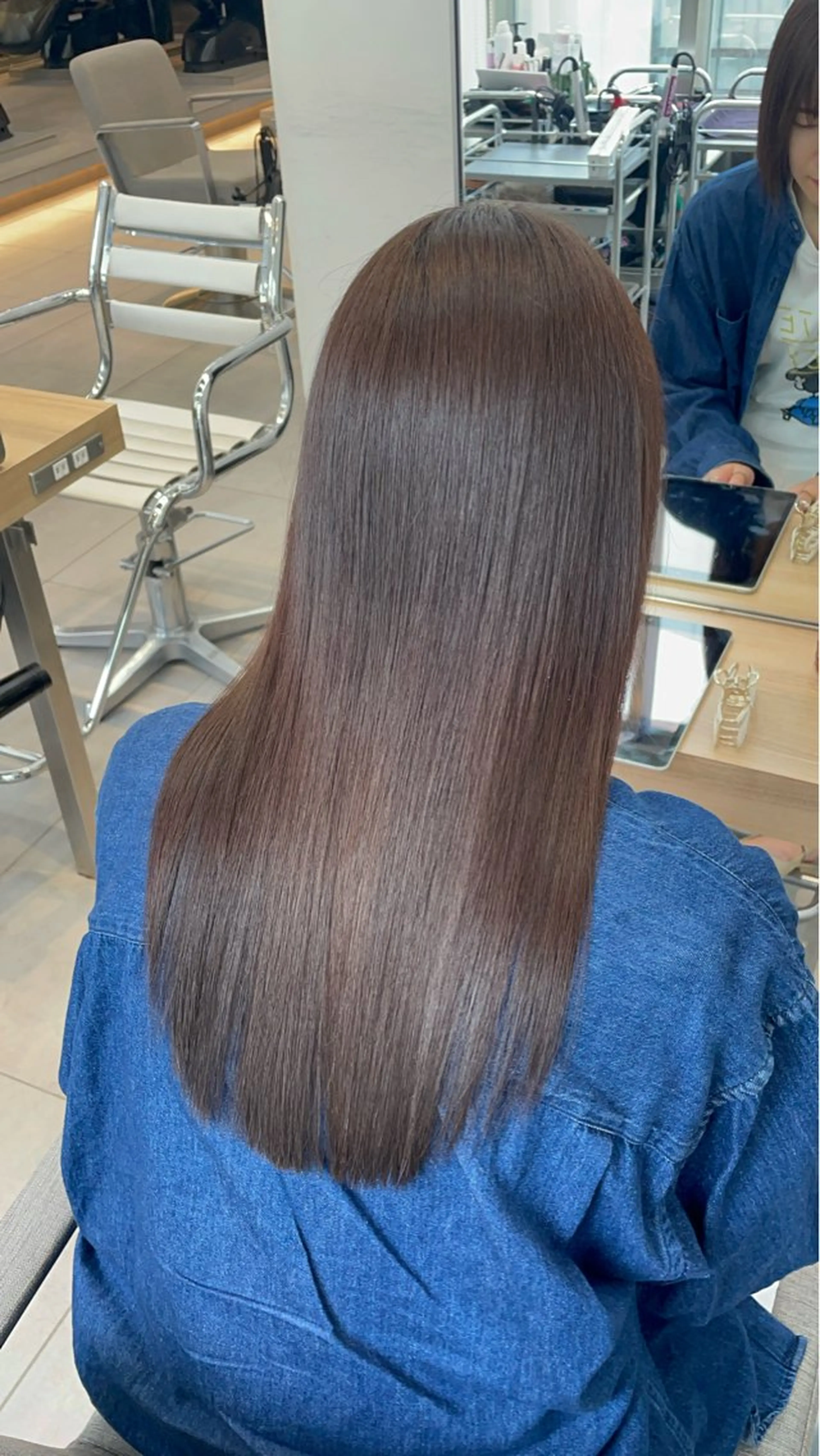 ロング カット 縮毛矯正 トリートメント ヘッドスパ ✨髪質改善✨美髪 矯正🫧小泉のヘアスタイル