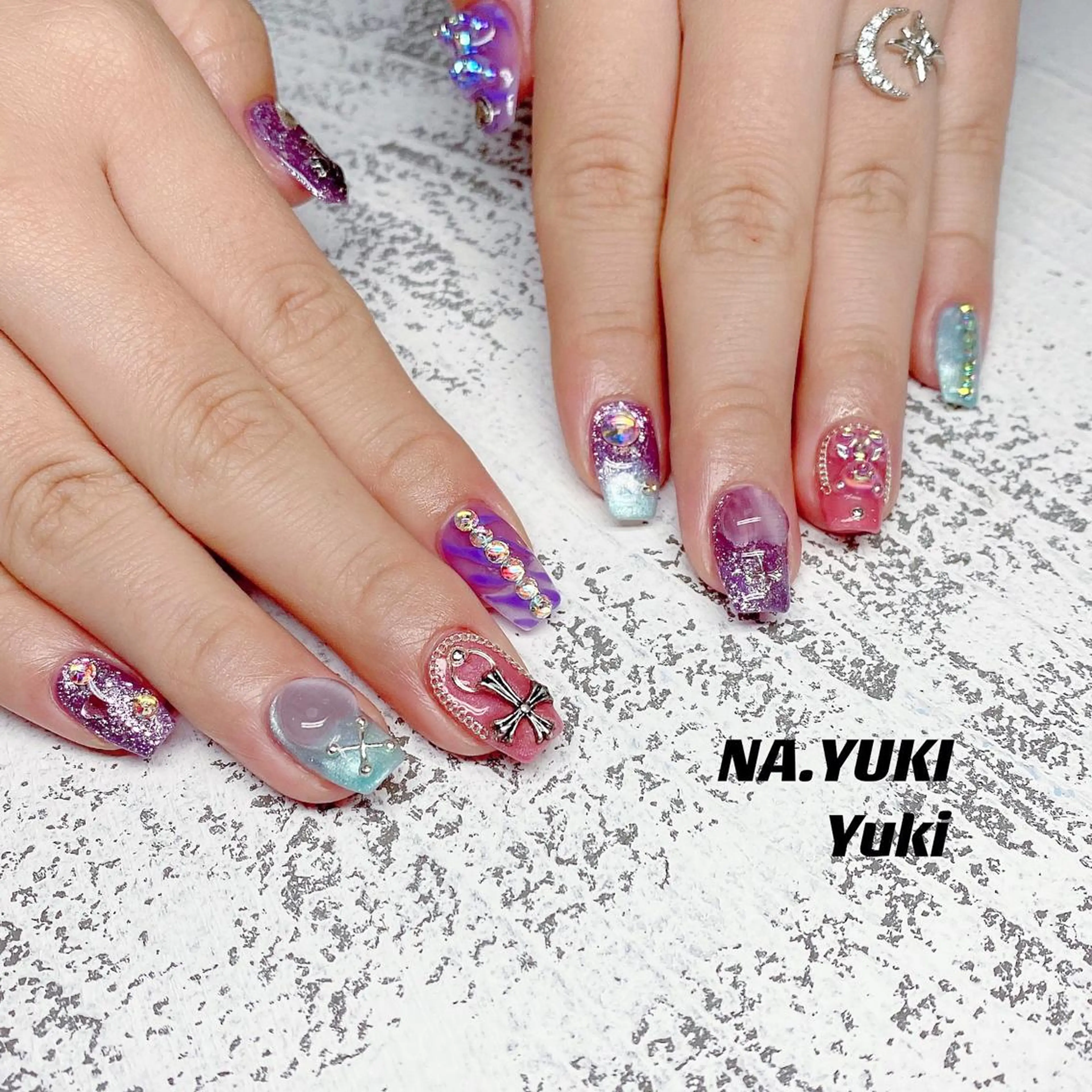 ネイル ハンドネイル ハンドケア ナユキNA.YUKI 池袋店のネイルデザイン