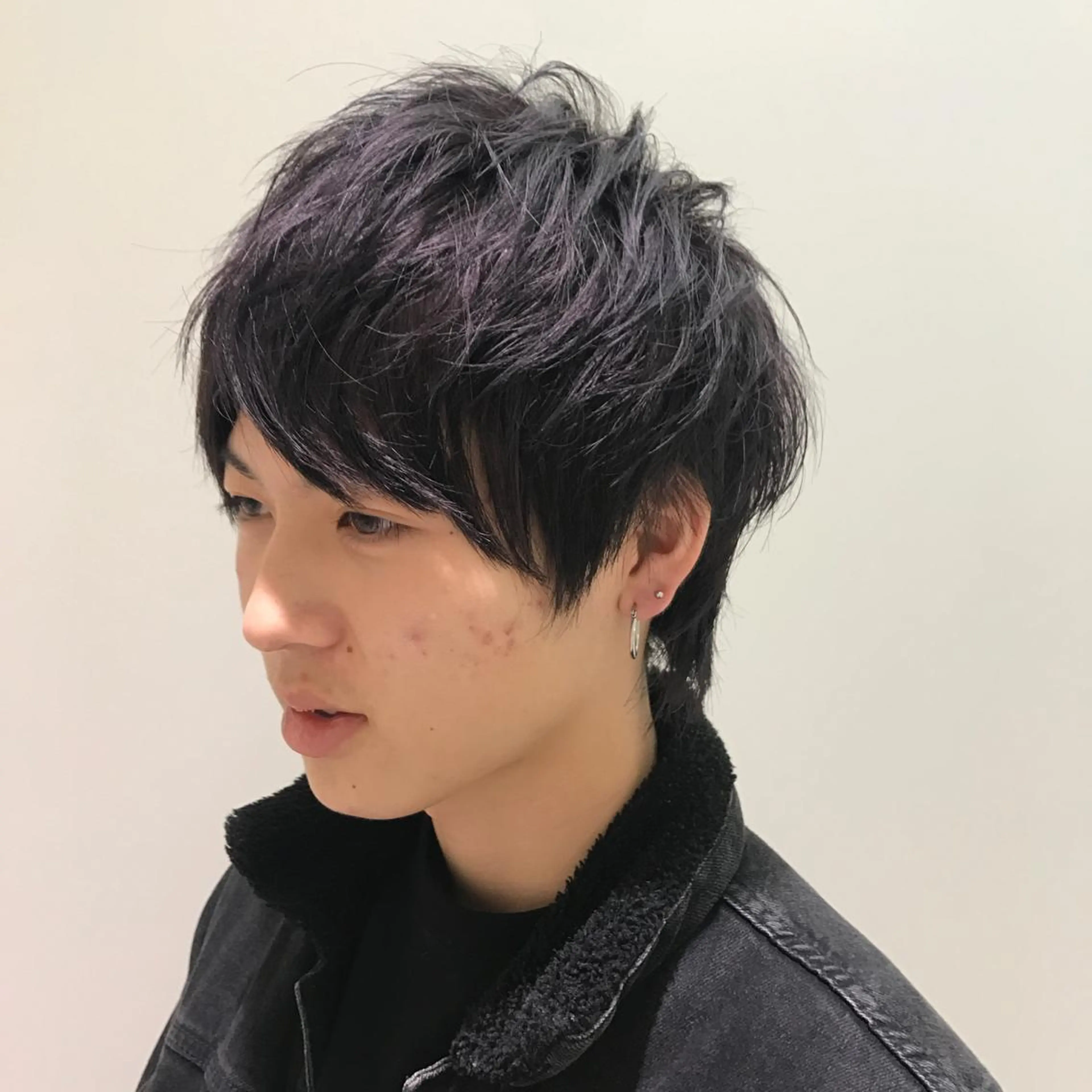 ショート カラー メンズ バイオレットカラー MASHU所属・鳥越 一希のヘアスタイル