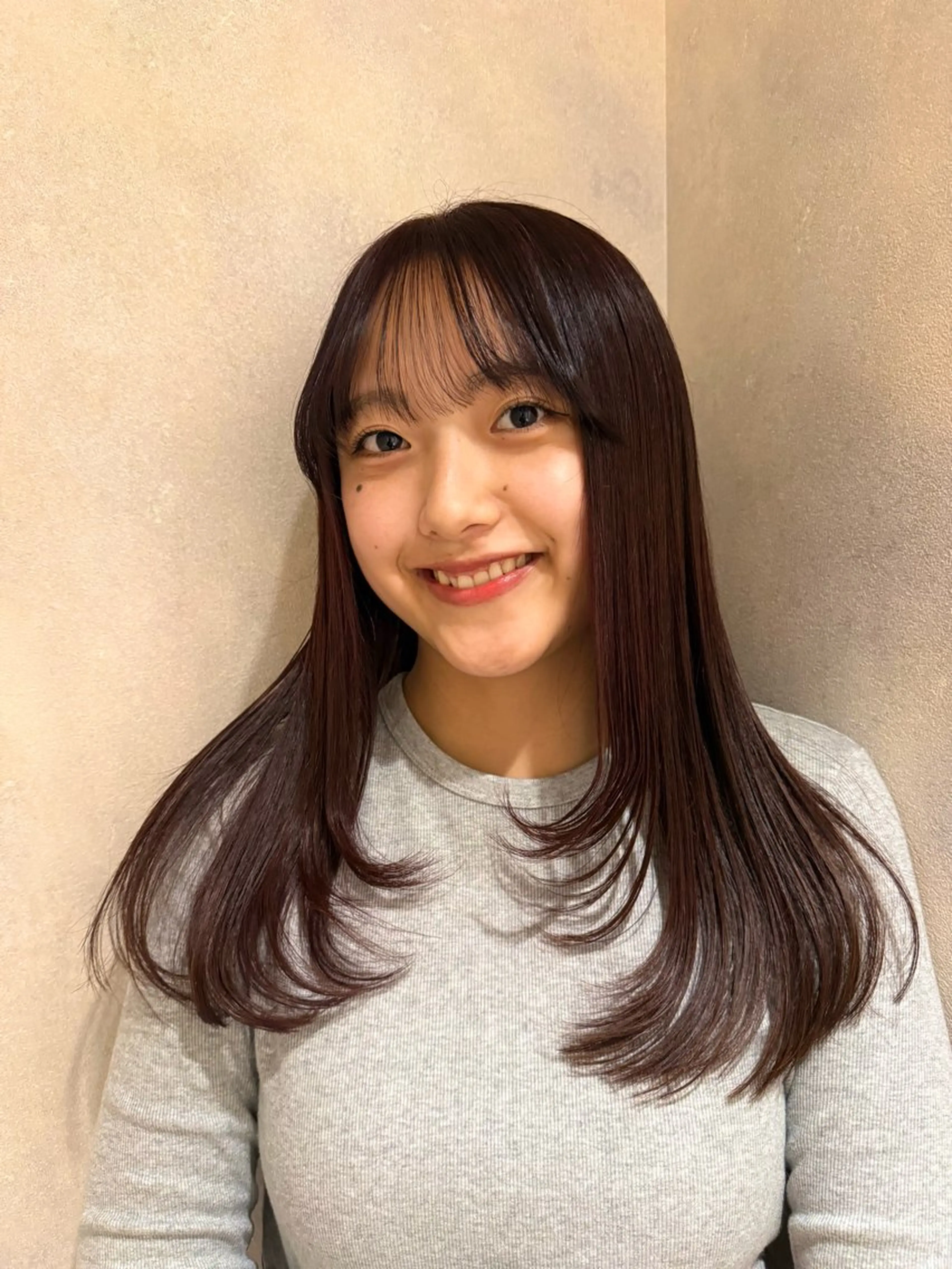 ミディアム カラー ブリーチ ダブルカラー ブリーチなしカラー ヘアカラー レイヤー✂️ ハイトーン💖モテ髪のヘアスタイル