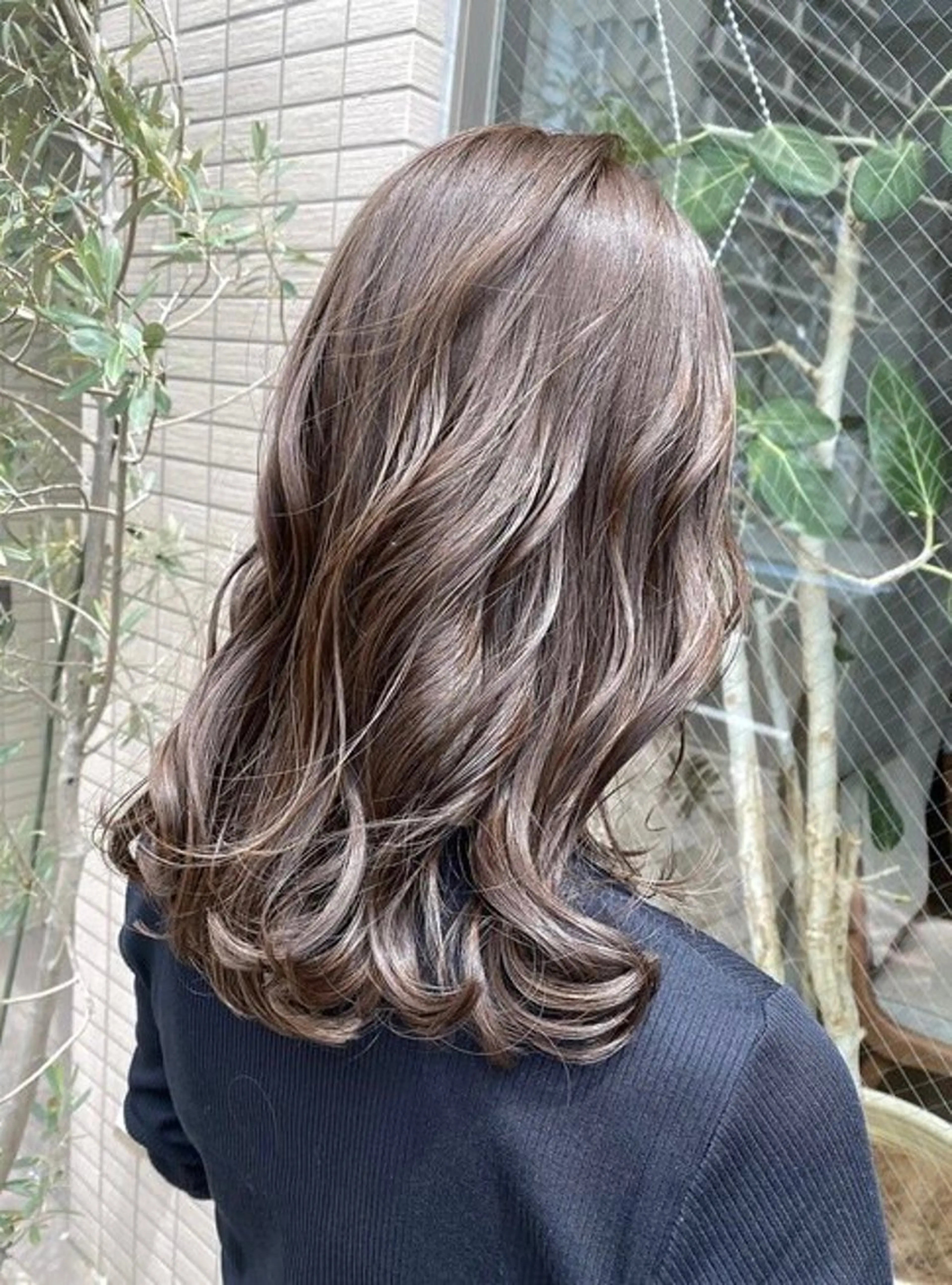 ミディアム カラー 艶カラー 仲間純子🪼のヘアスタイル