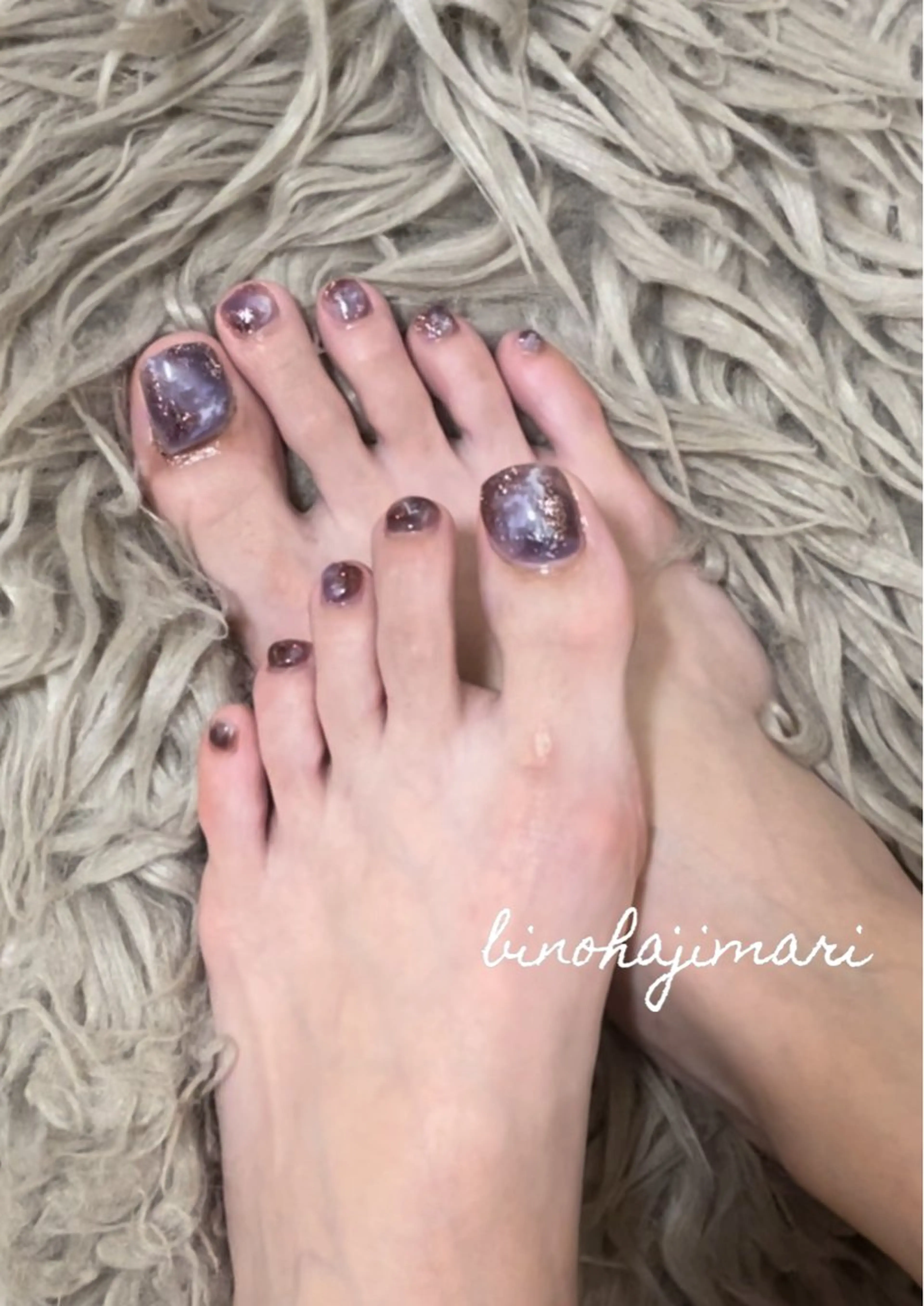 ネイル アートネイル フラッシュネイル フットネイル ラメ(グリッター) ニュアンスネイル ♡Bivi♡自爪に 優しいネイルサロンのネイルデザイン