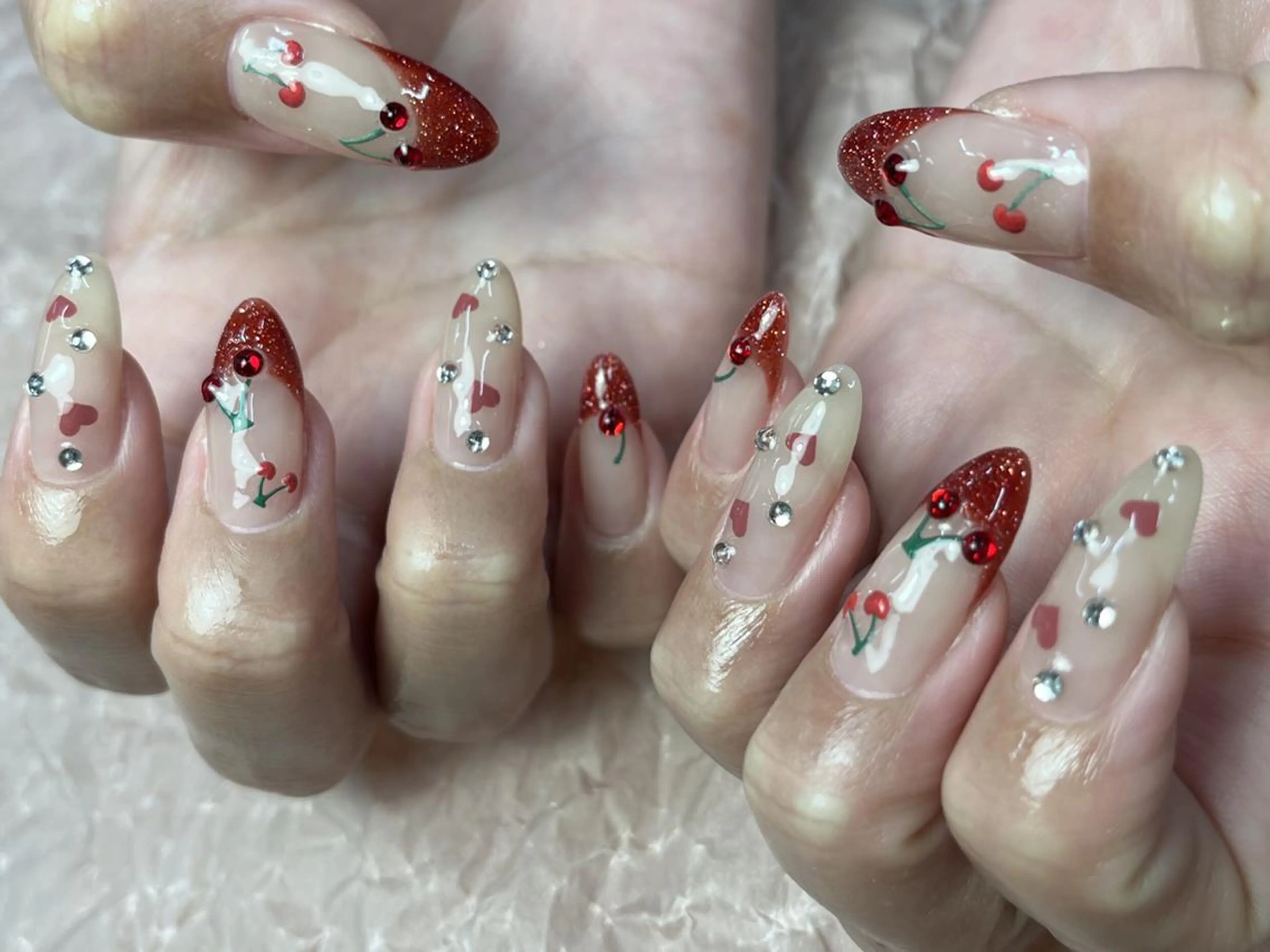 ネイル ハンドネイル ToliyDeliy ネイルサロンのネイルデザイン