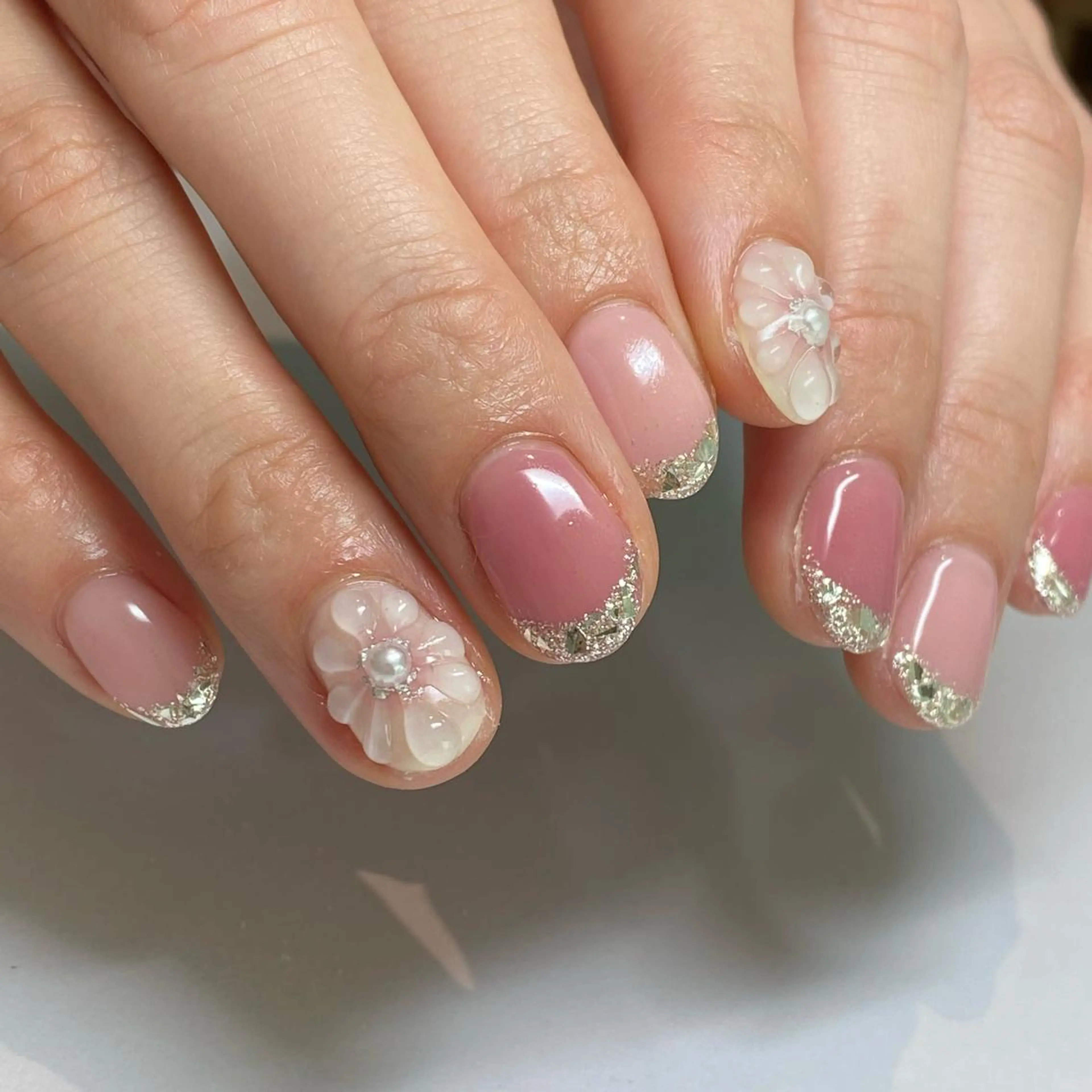 ネイル フラワーネイル ぷっくりネイル ayana nails所属・nail salon ayanaのネイルデザイン