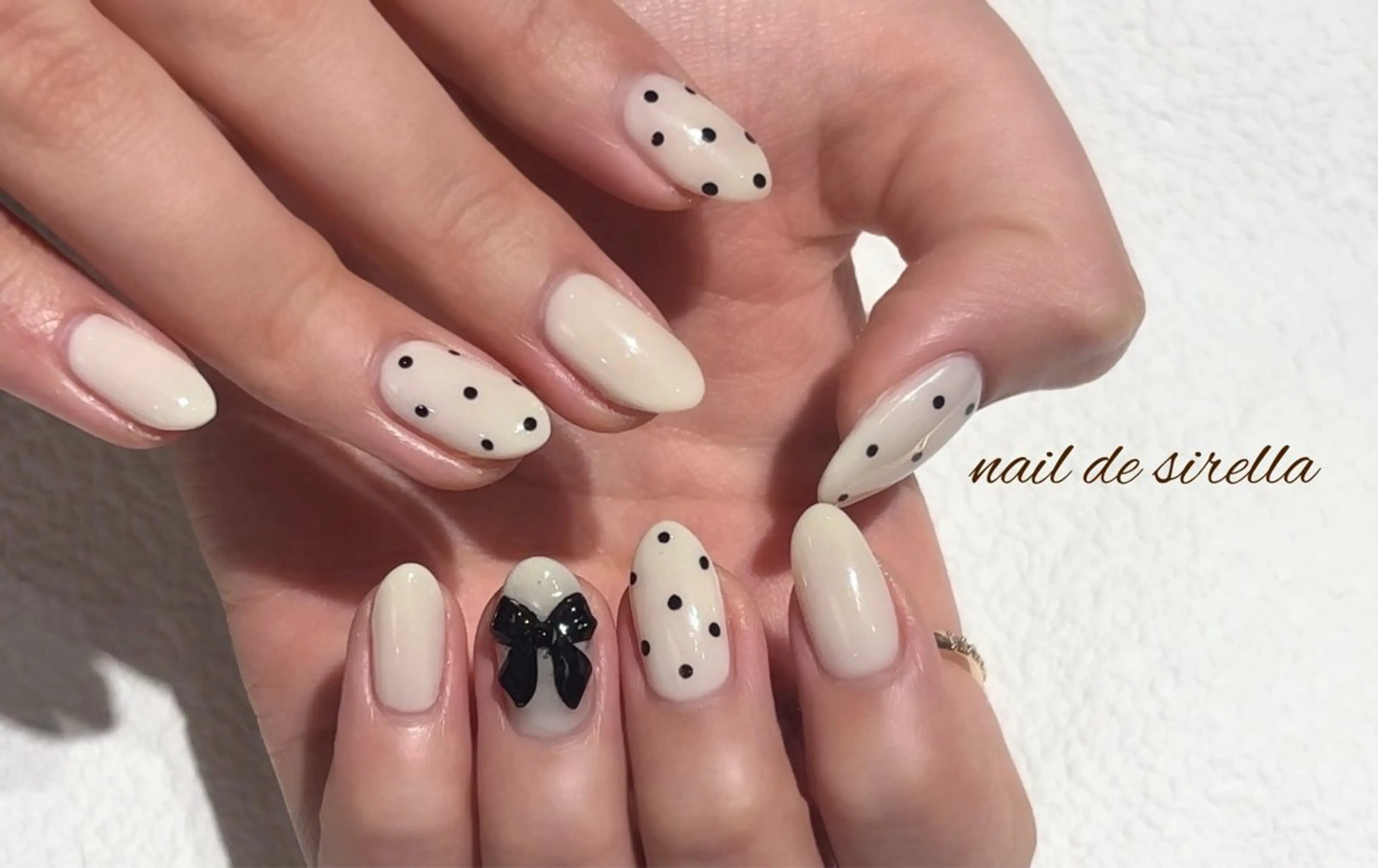 ネイル ドット ネイルドシレラアルパーク所属・高田 咲希のネイルデザイン