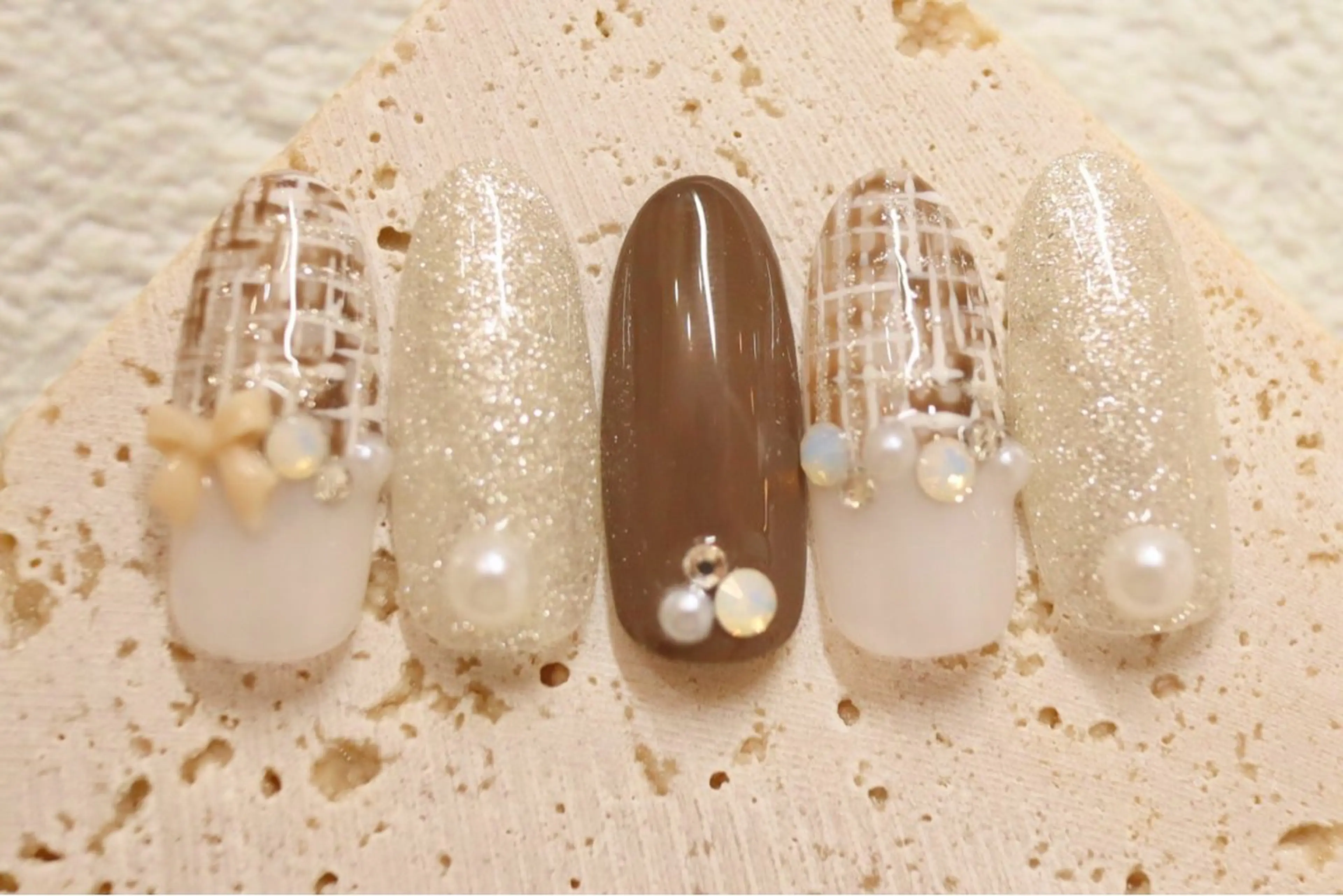 ネイル ハンドネイル TOPAZ恵比寿所属・Tsuno Nagisaのネイルデザイン