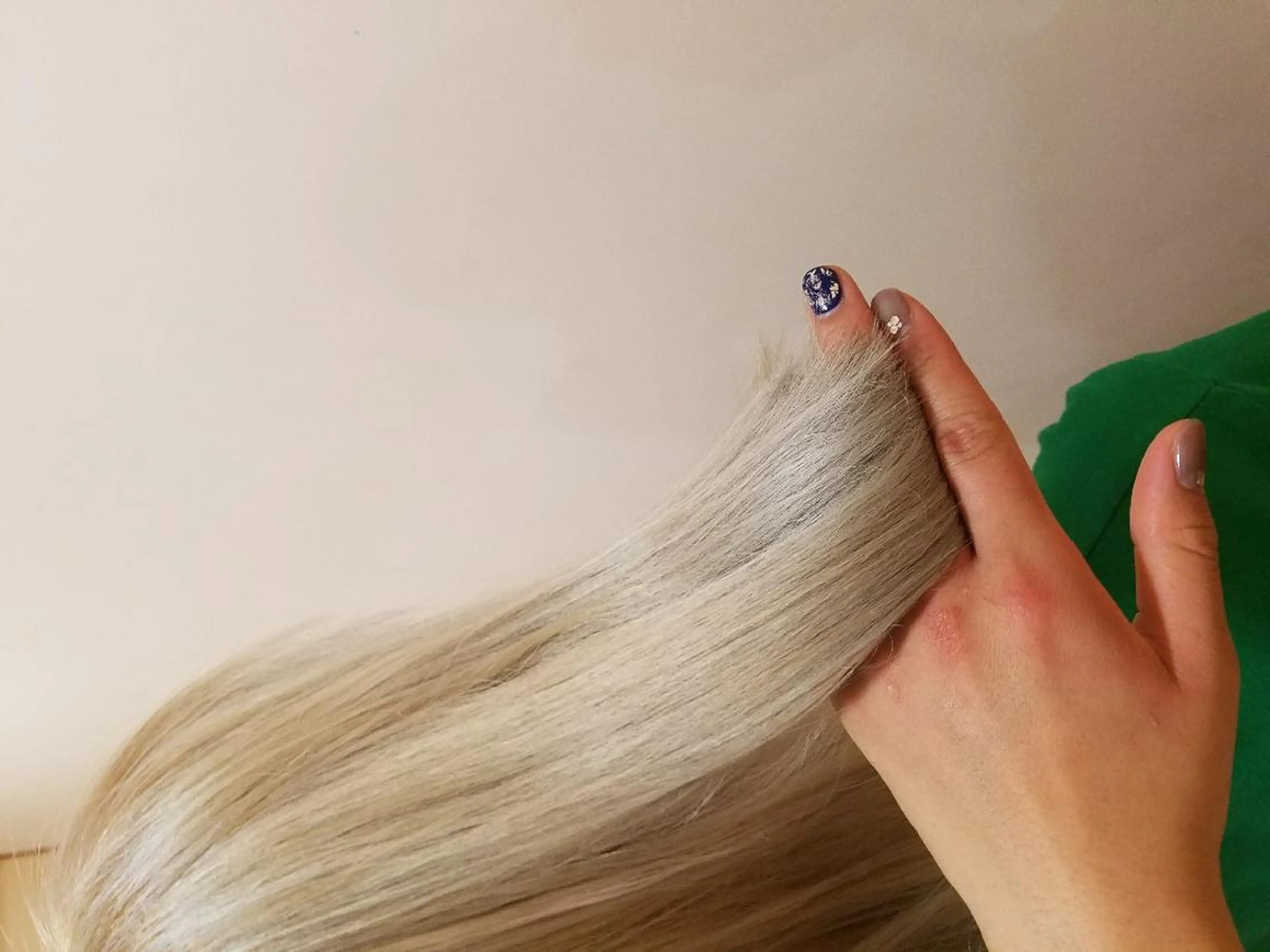 カラー EMANON名古屋所属・美谷添（ミヤゾエ） まどか大人ヘアサロンのヘアスタイル