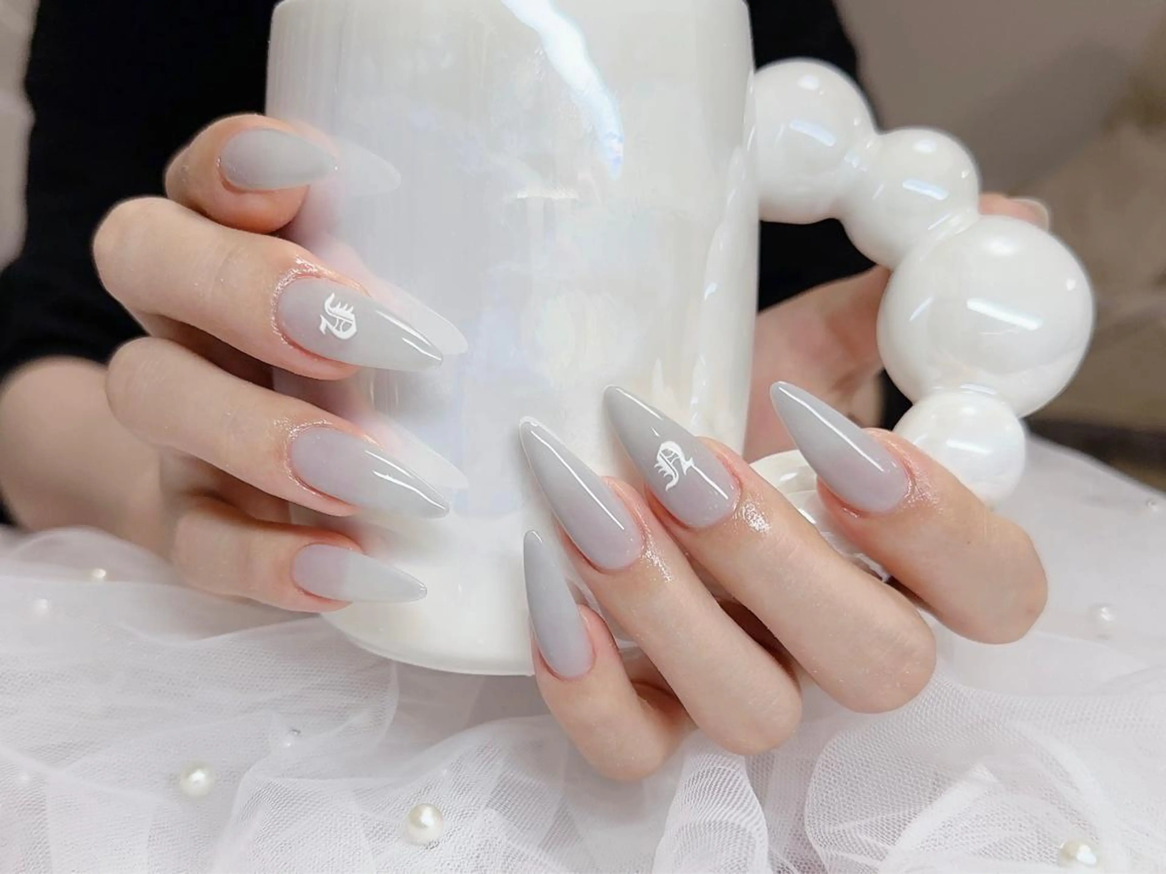 ネイル Hana  NAIL所属・新宿YISInail スカルプ専門店のネイルデザイン