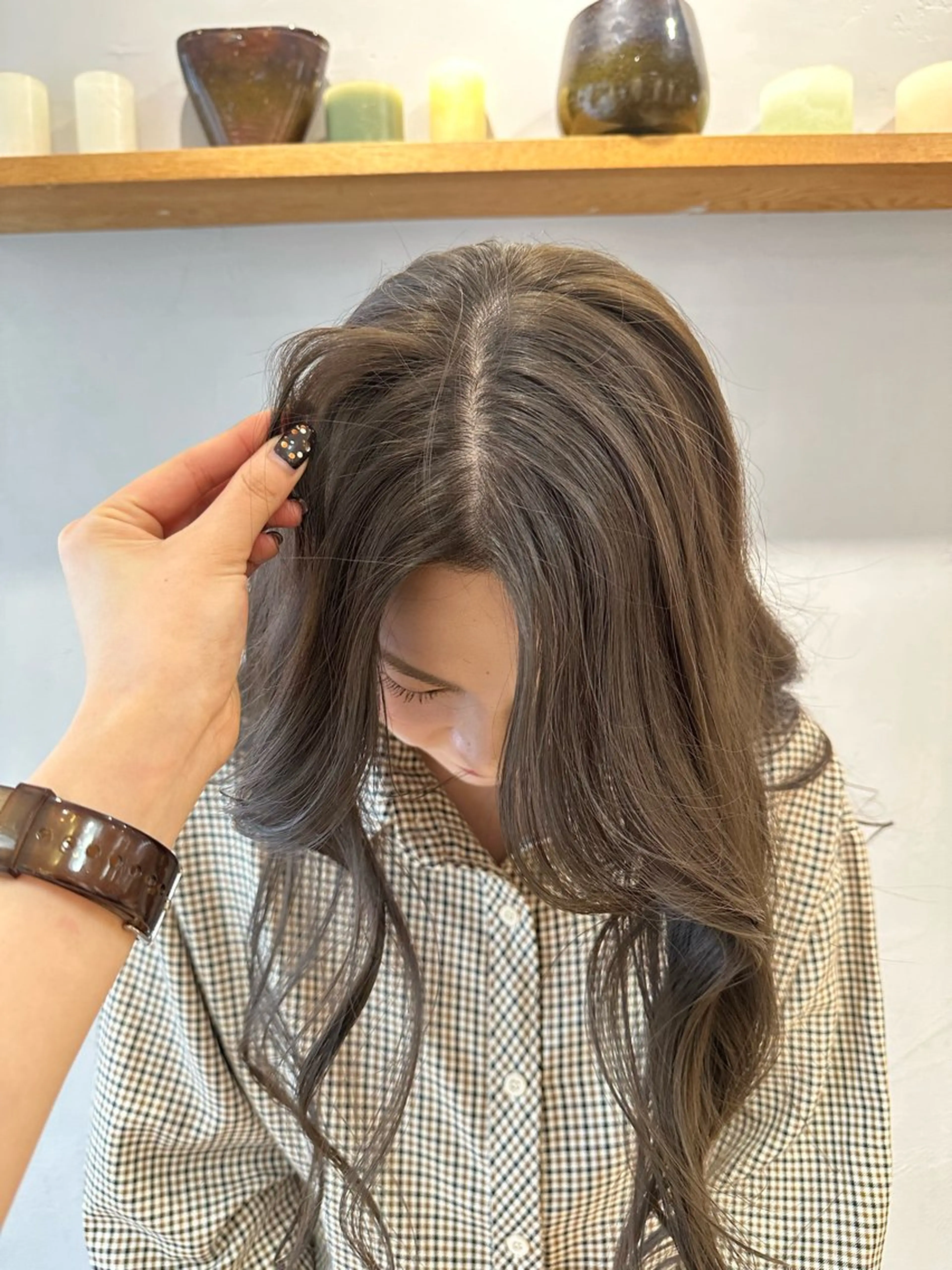 ロング カラー ベージュカラー ブリーチ ハイトーンカラー ブリーチなしカラー オリーブベージュ ヘアカラー トリートメント REINA☁️透明感 カラー/ぷつっと♡のヘアスタイル