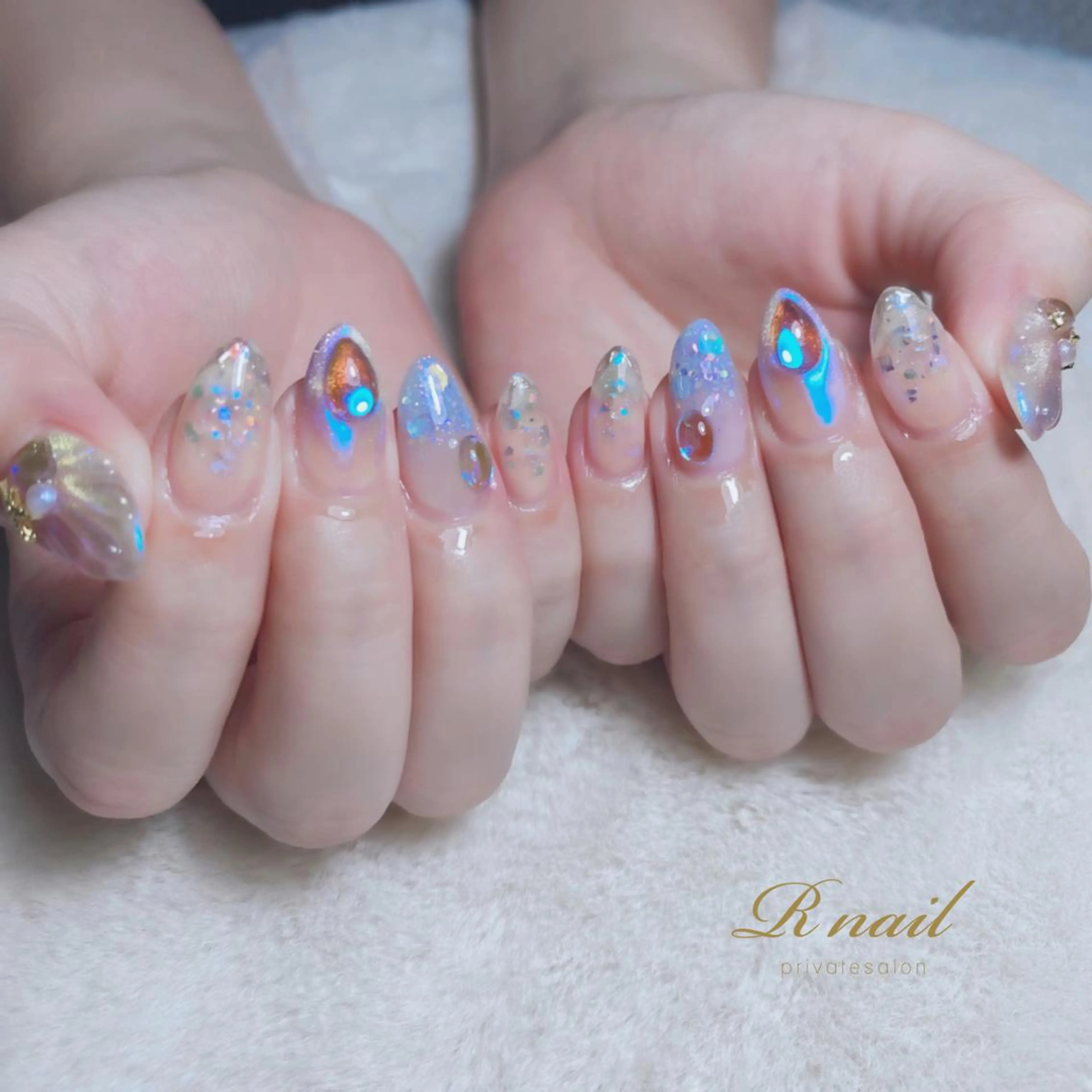 ネイル R nailのネイルデザイン