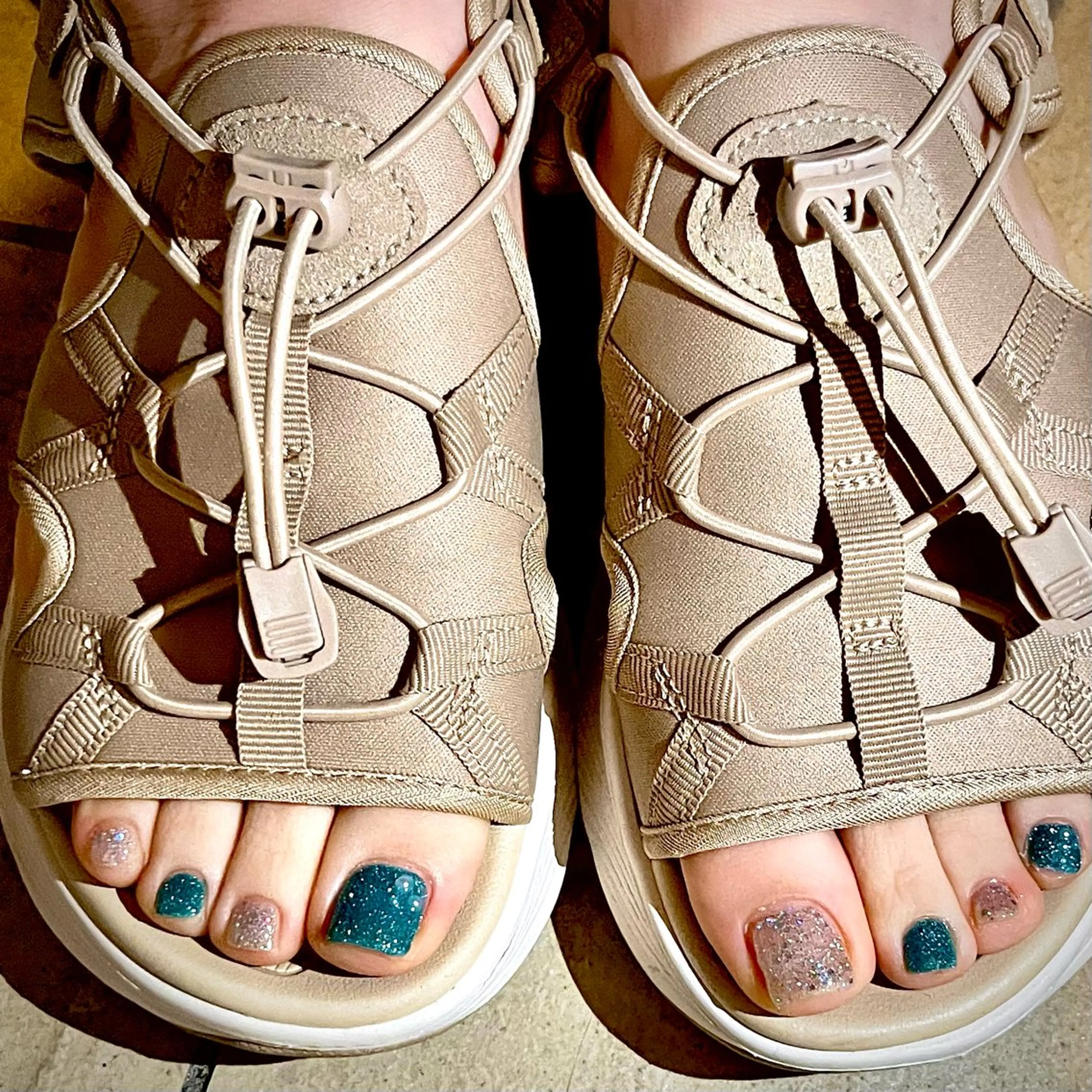 ネイル 杉山 千秋のネイルデザイン