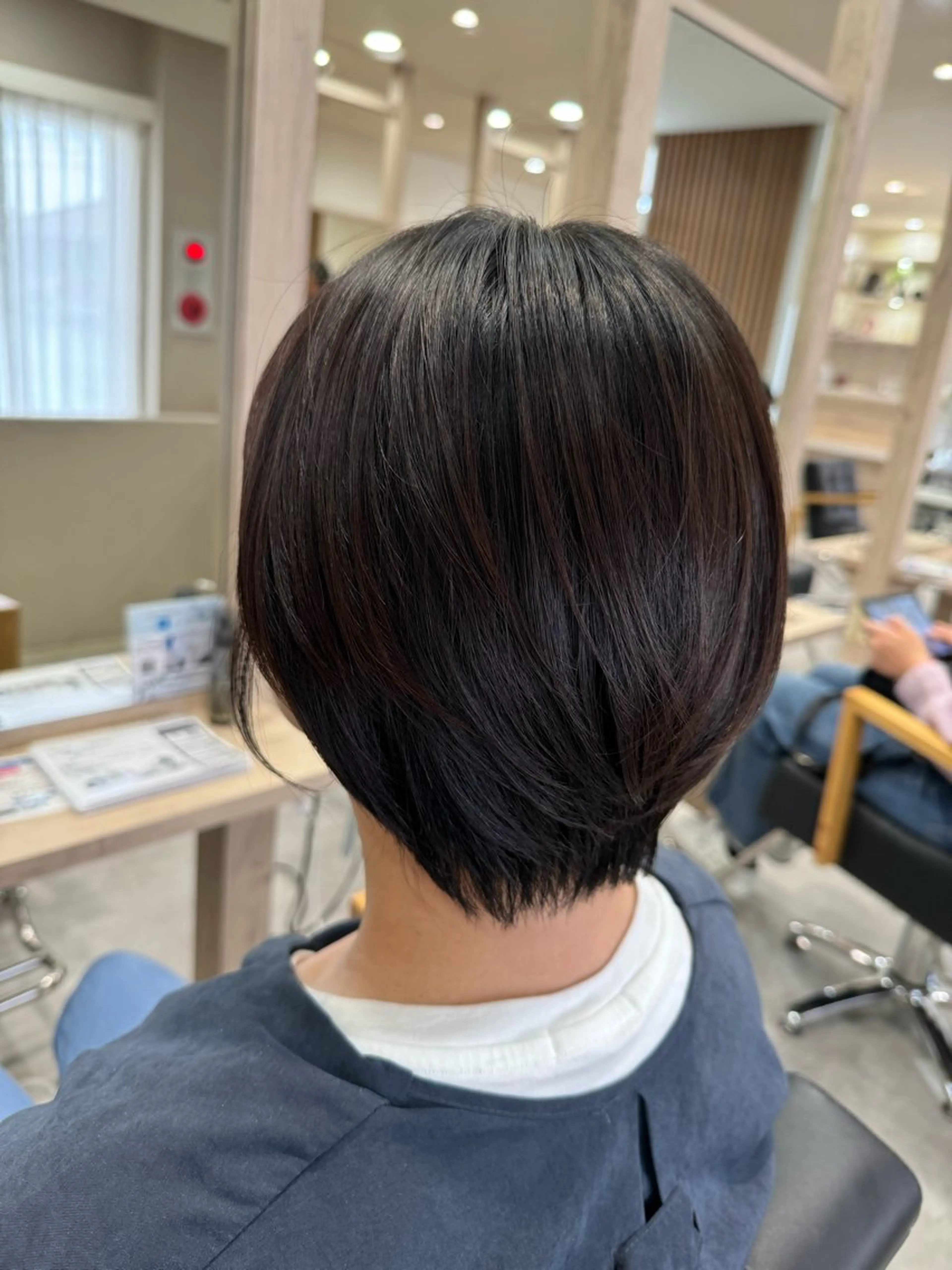 ショート カット 永田 まどかのヘアスタイル