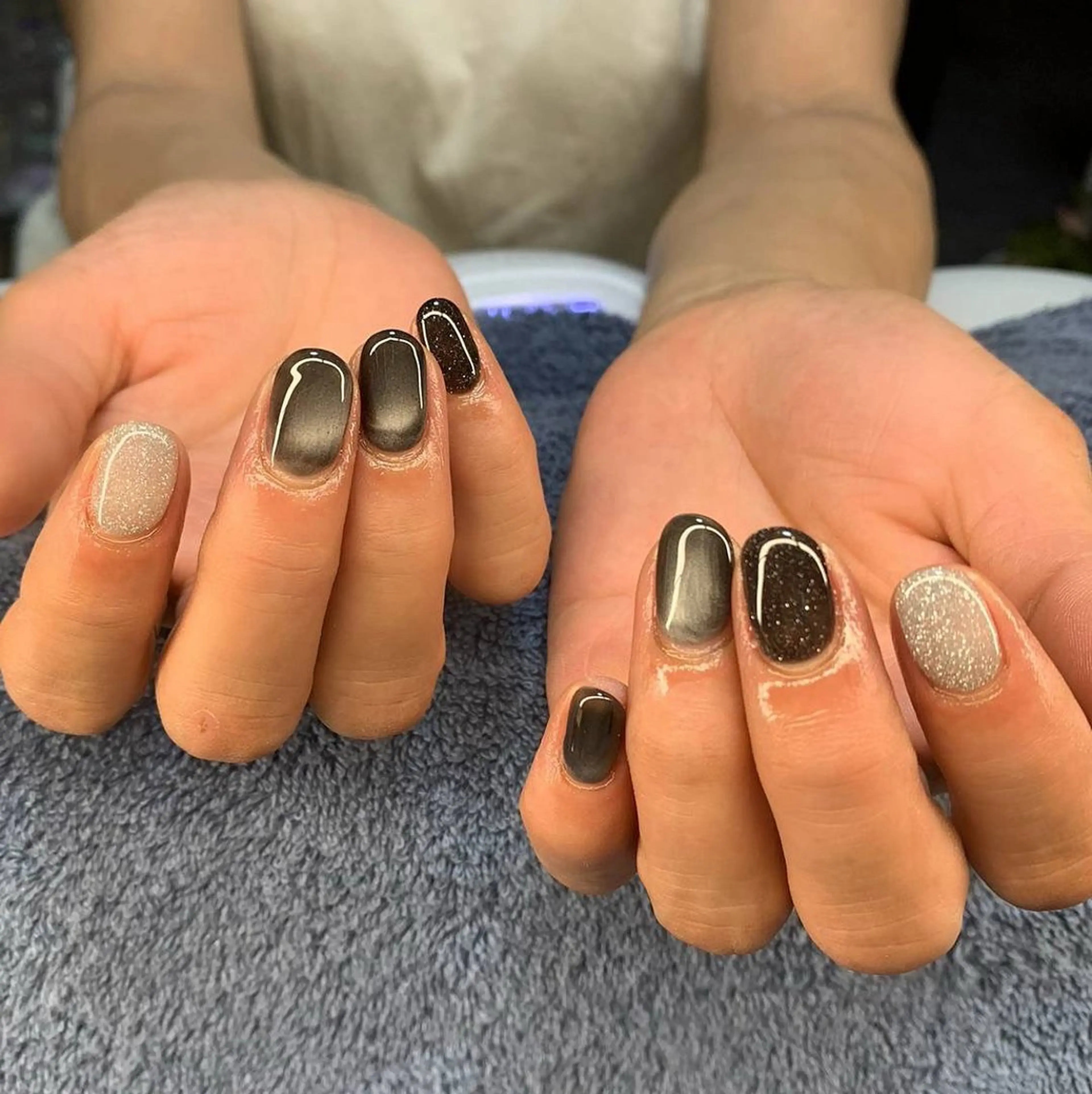 ネイル マグネットネイル ハンドネイル フットネイル MHR nailのネイルデザイン