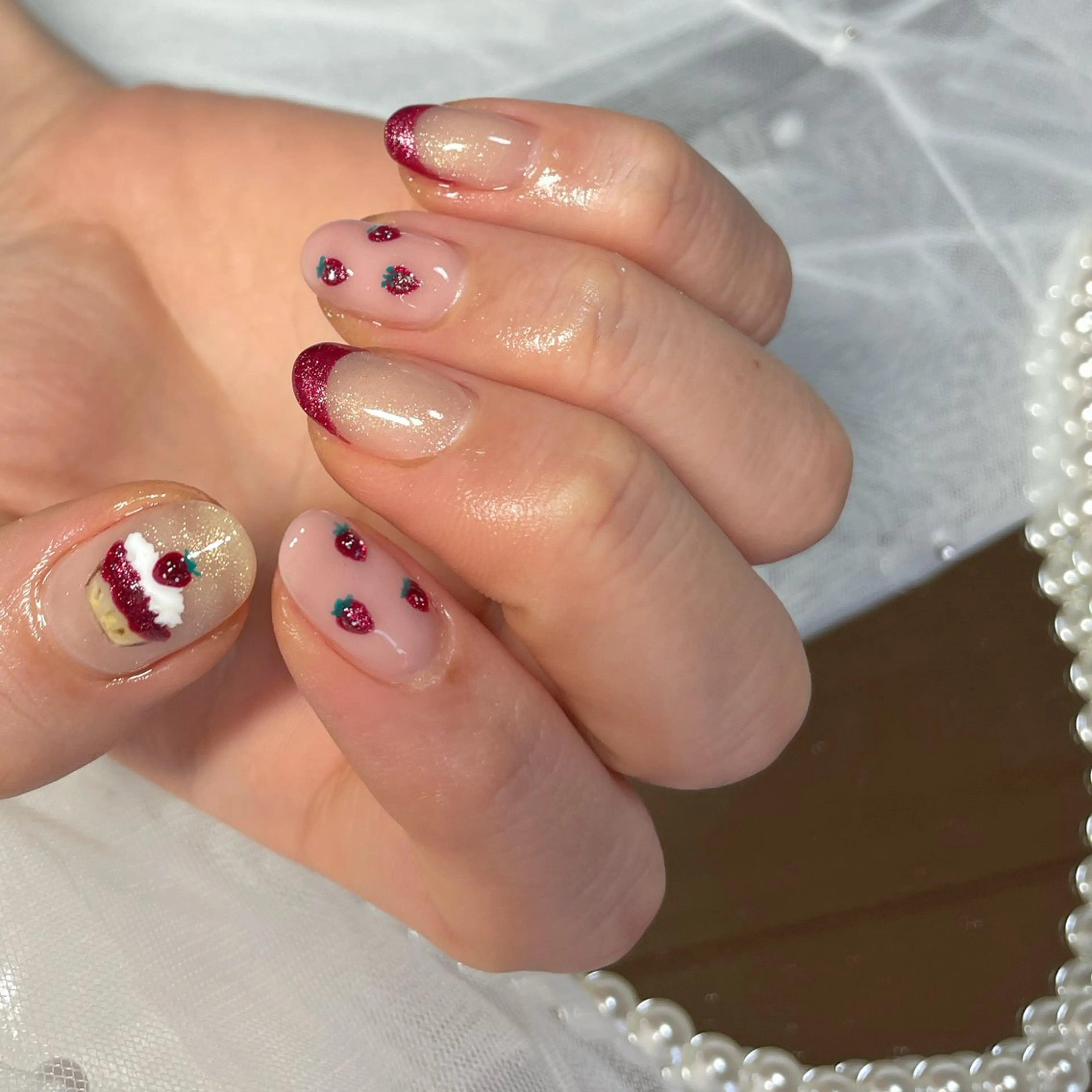 ネイル nail room utouto所属・横田 綾乃のネイルデザイン