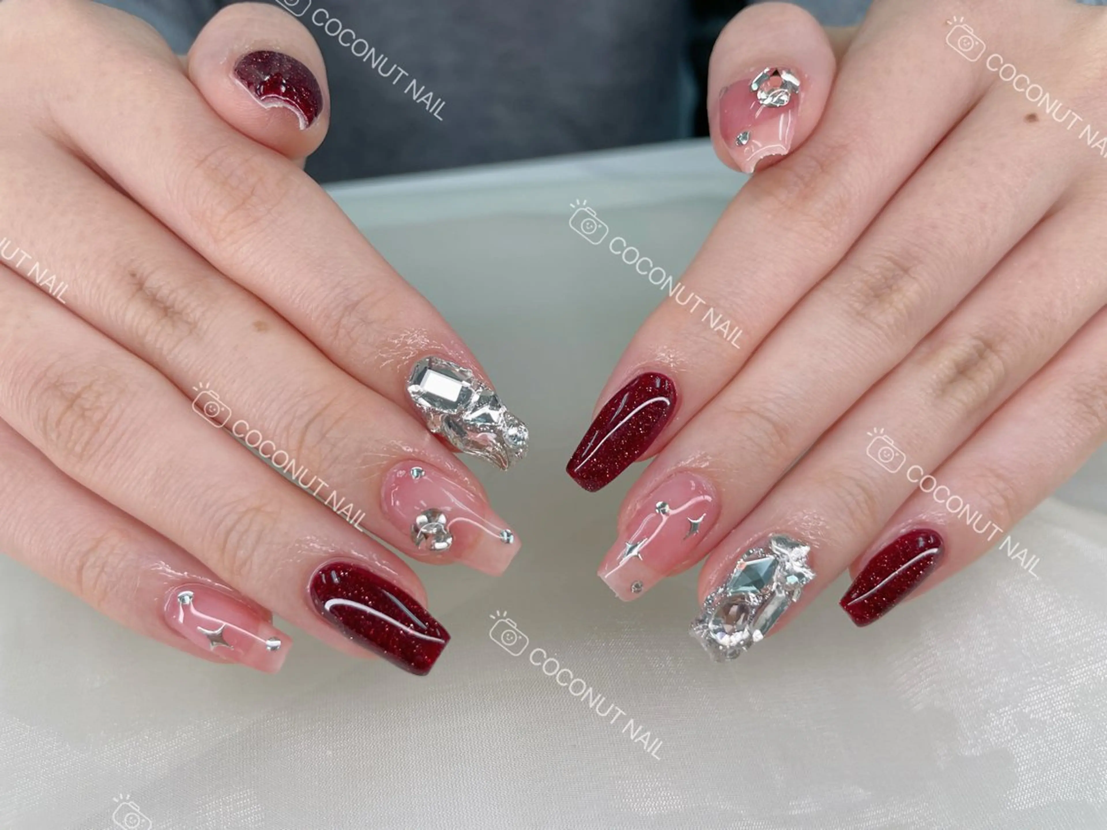 ネイル ハンドネイル 神田 ココナッツのネイルデザイン