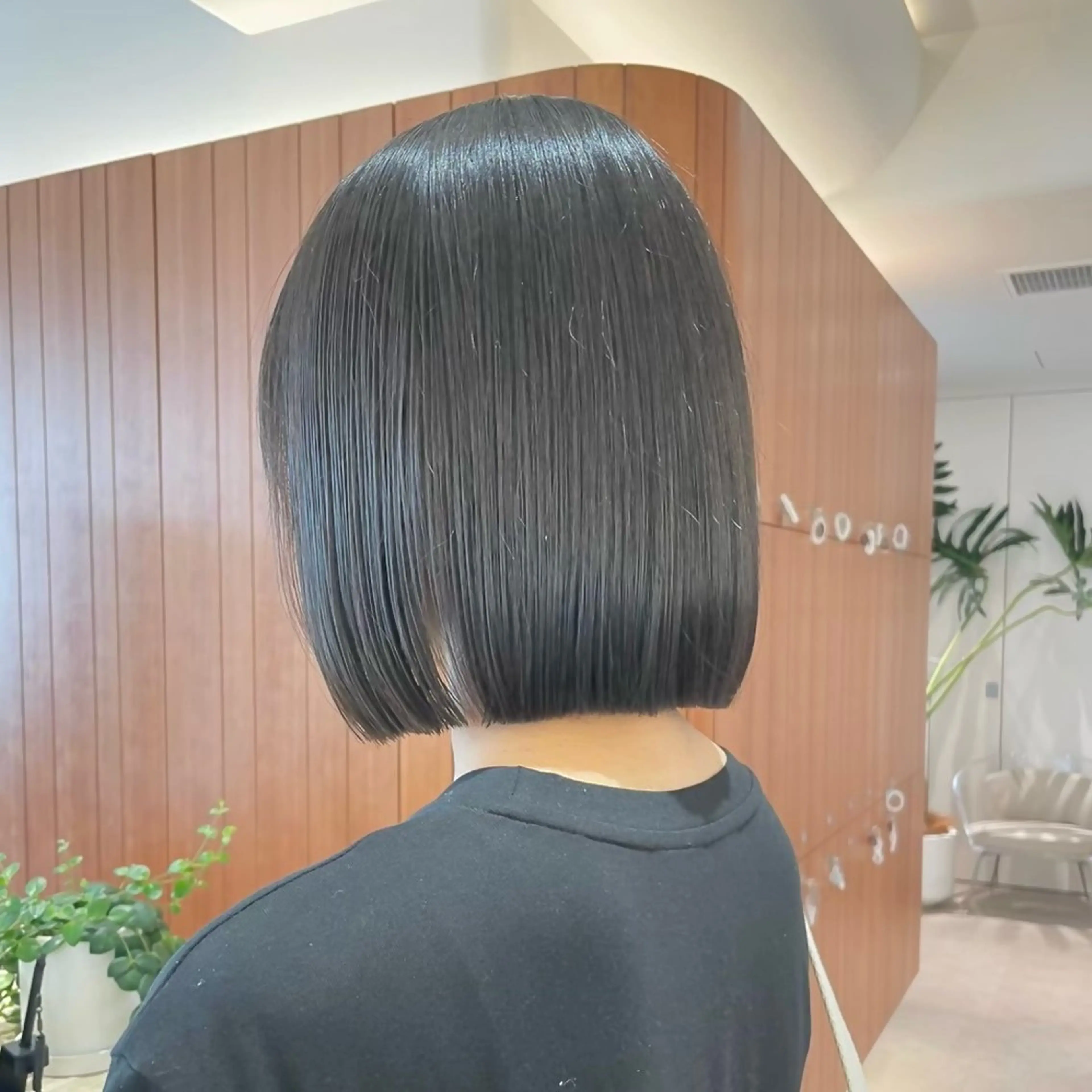 ミディアム カラー カット ヘアカラー 渋谷／タッセルボブ ／顔周り/加邊凌也のヘアスタイル