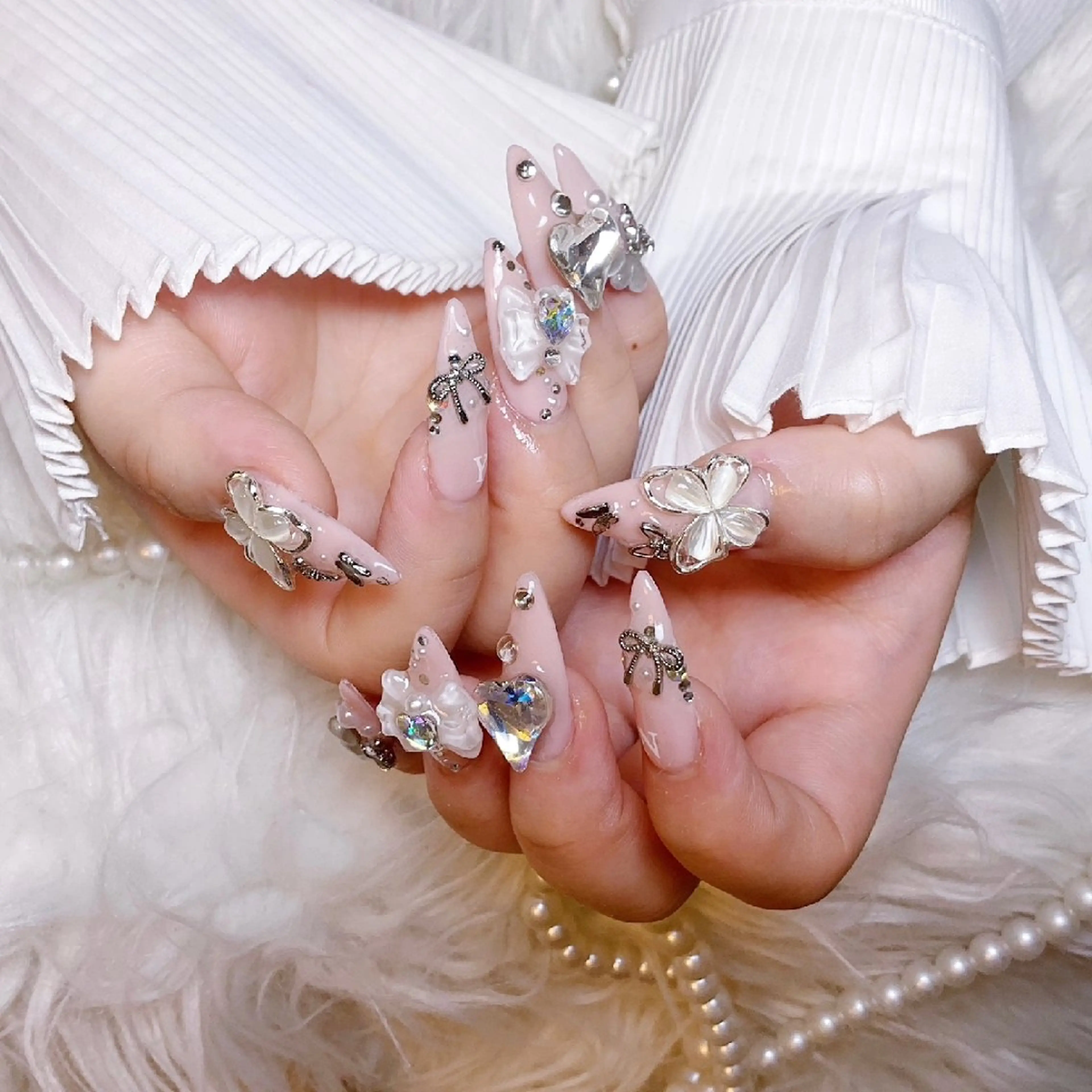 ネイル ハンドネイル 🌈Yun nail hyejin💋のネイルデザイン