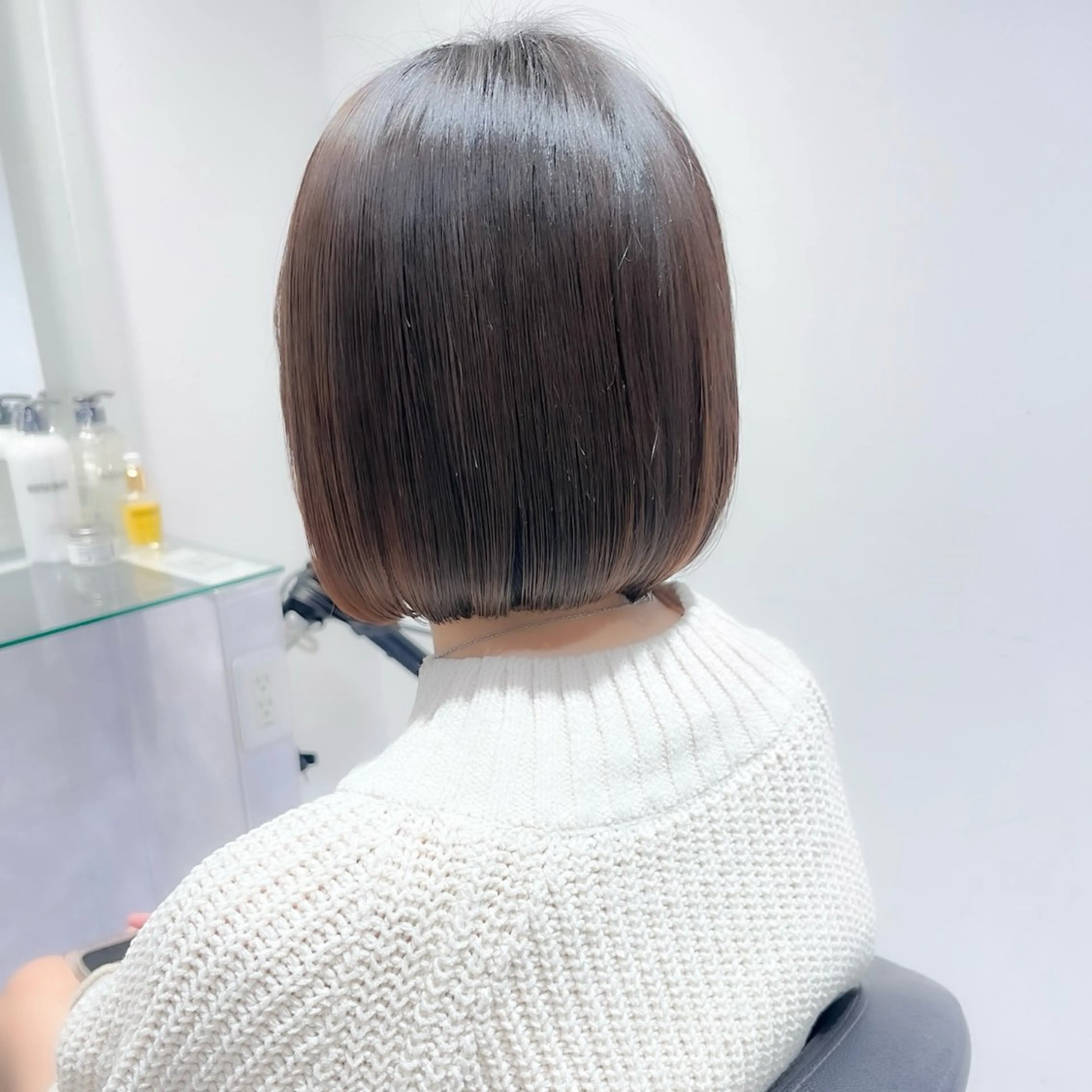 ショート 🫧うる艶トレンド 🫧透明感カラーのヘアスタイル