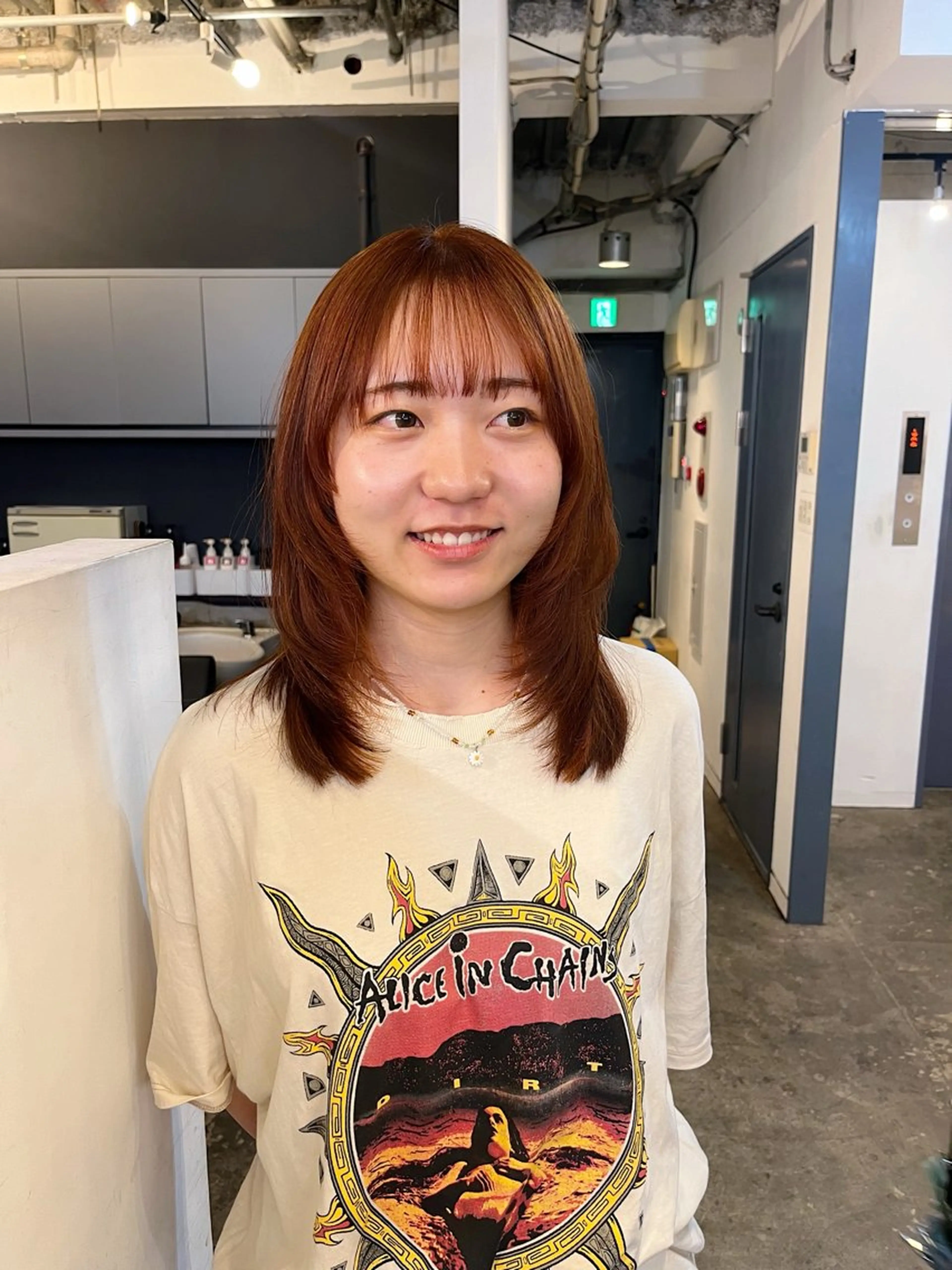 ミディアム カット ヘアカラー トリートメント 🌛ダブルカラー 🌜SAYAKAのヘアスタイル