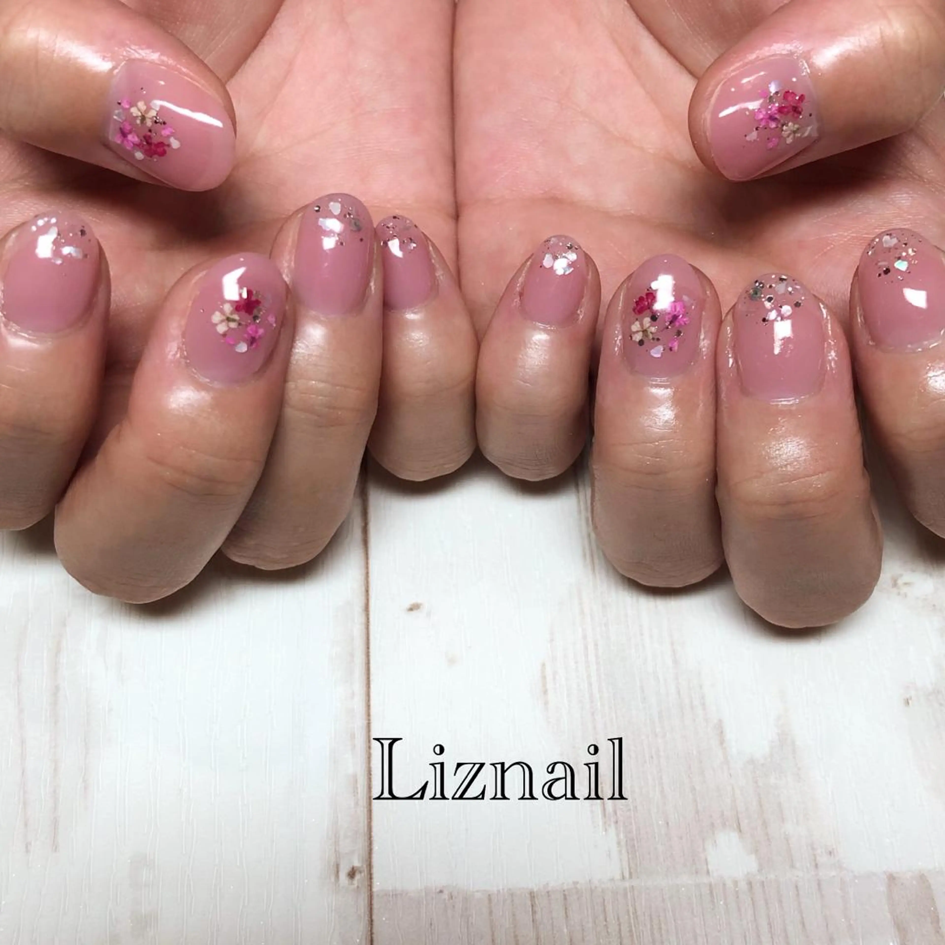 ネイル Rawr / saoriのネイルデザイン