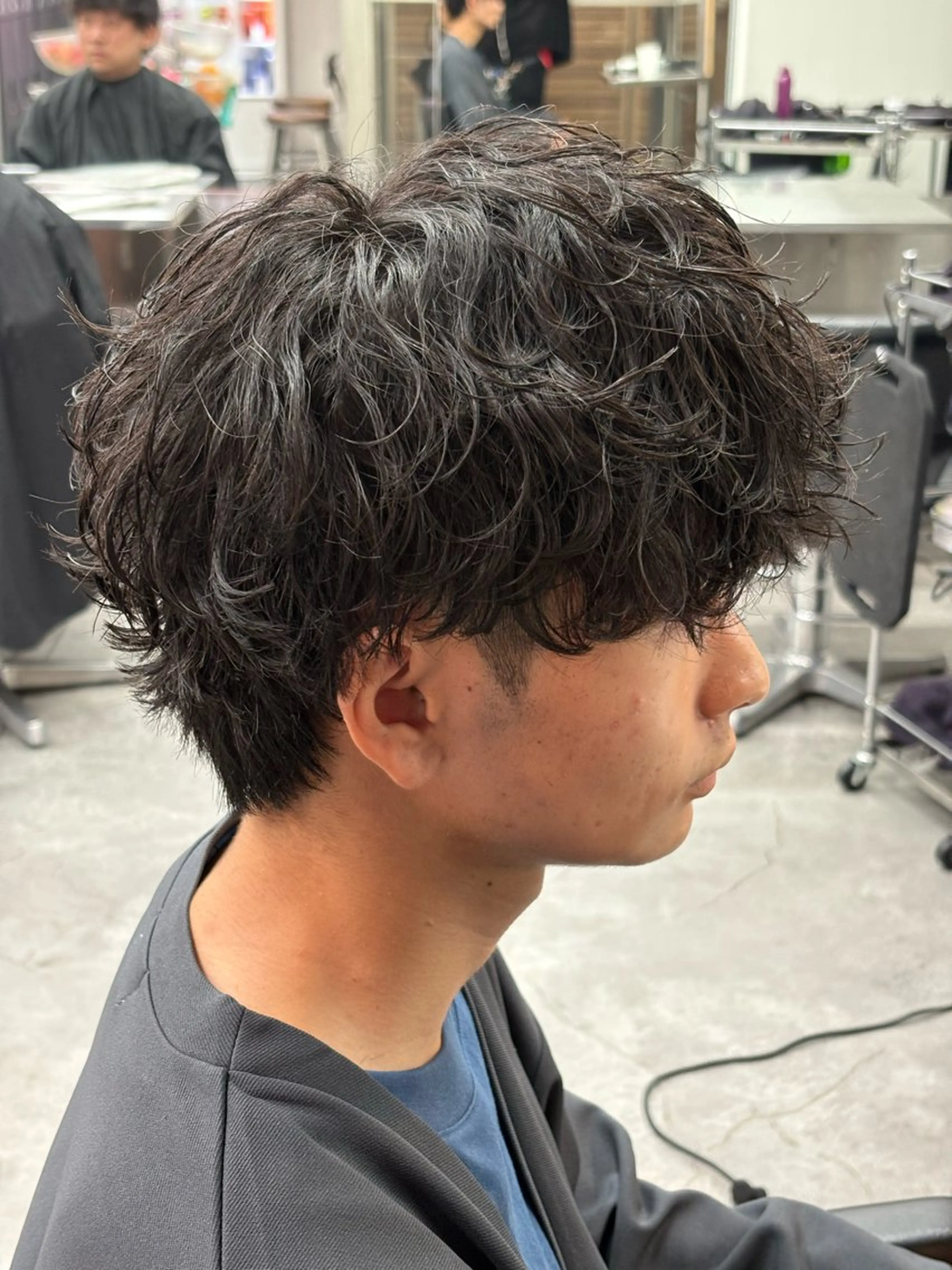 ミディアム カラー パーマ メンズ カット パーマ トリートメント ヘアセット メンズパーマ特化 🔥韓国ヘア職人🔥のヘアスタイル