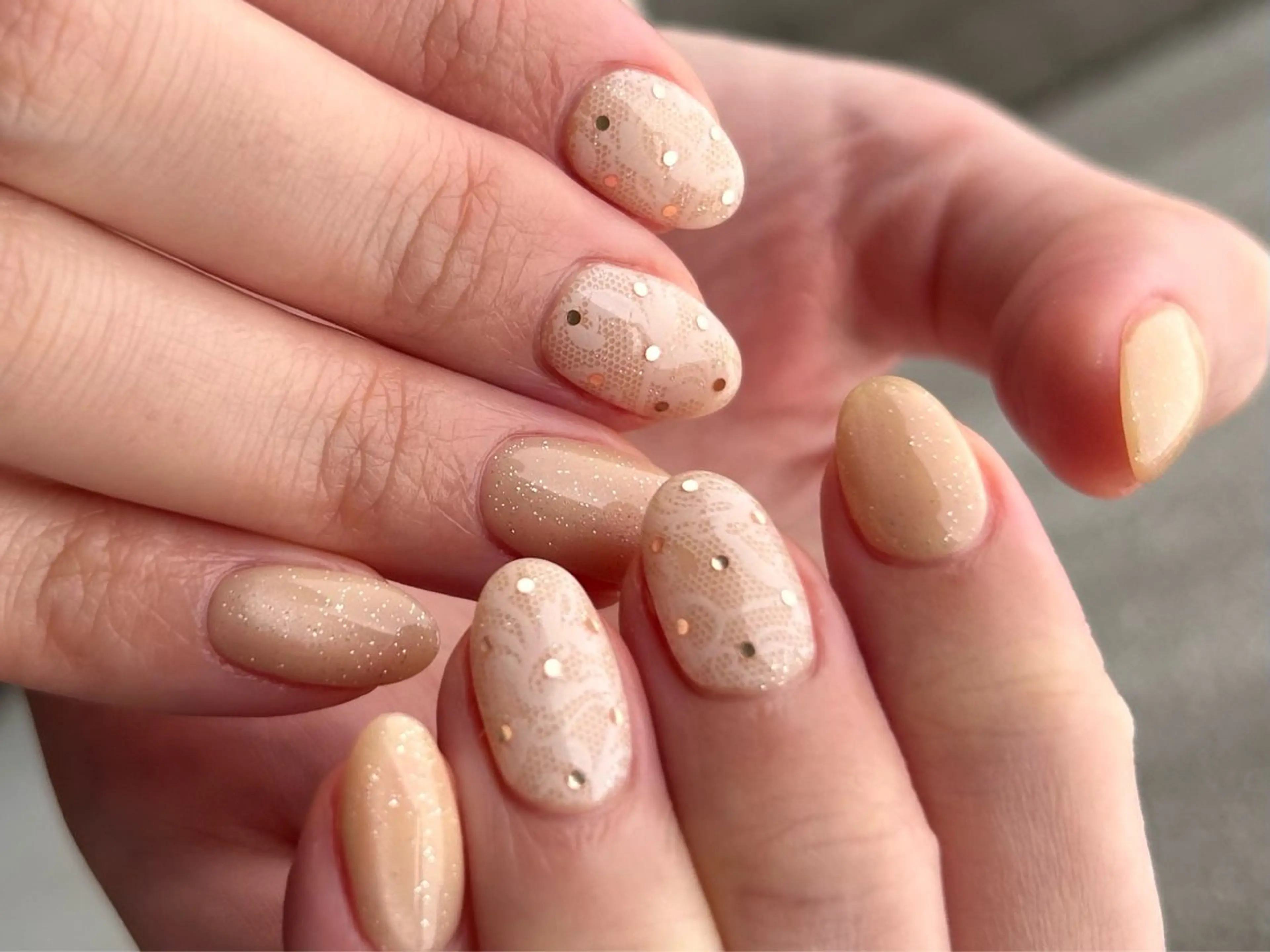 ネイル ドット レース ハンドネイル Re   HEUR所属・Re HEURのネイルデザイン