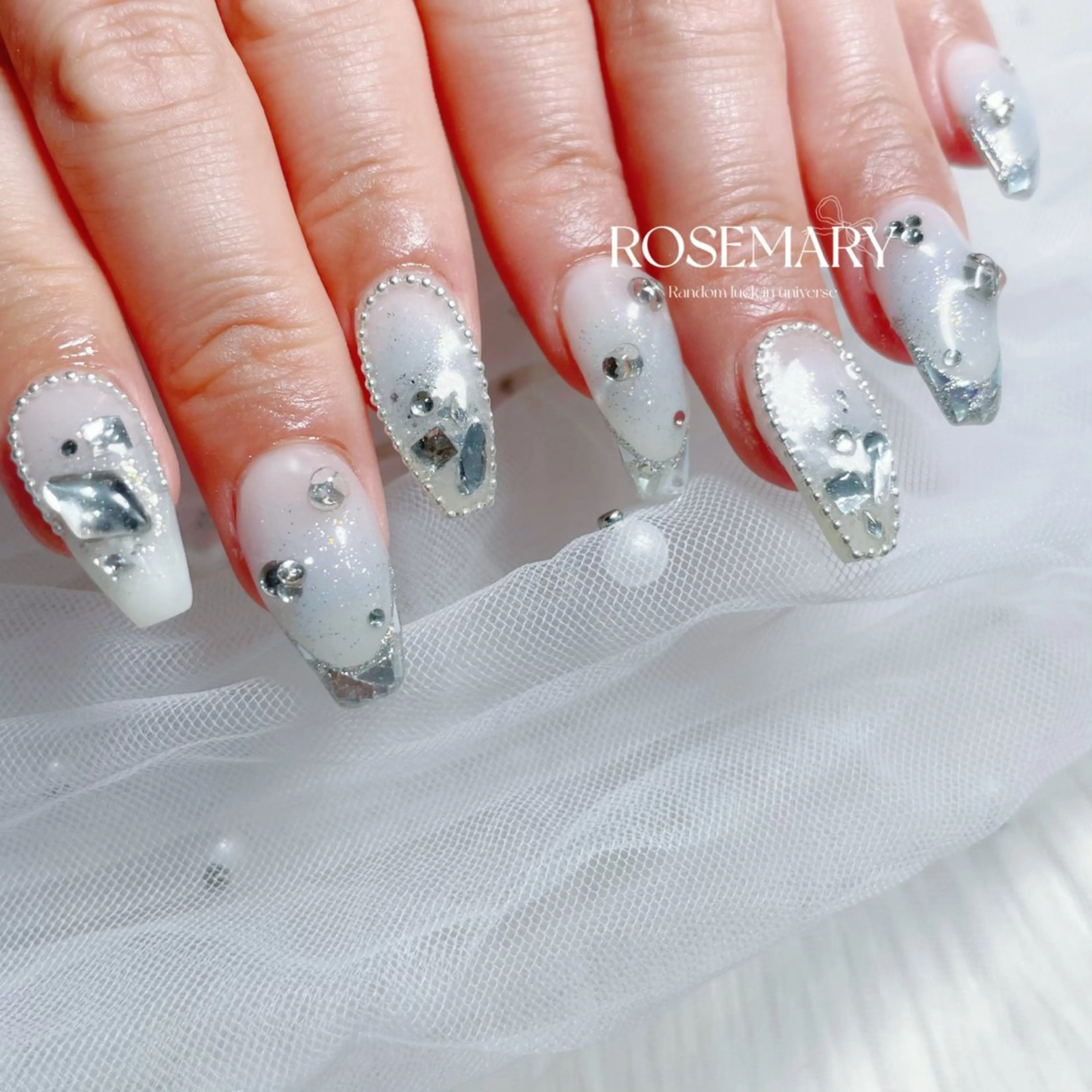 ネイル 持ち込み ハンドネイル ROSE・MARY 木村のネイルデザイン