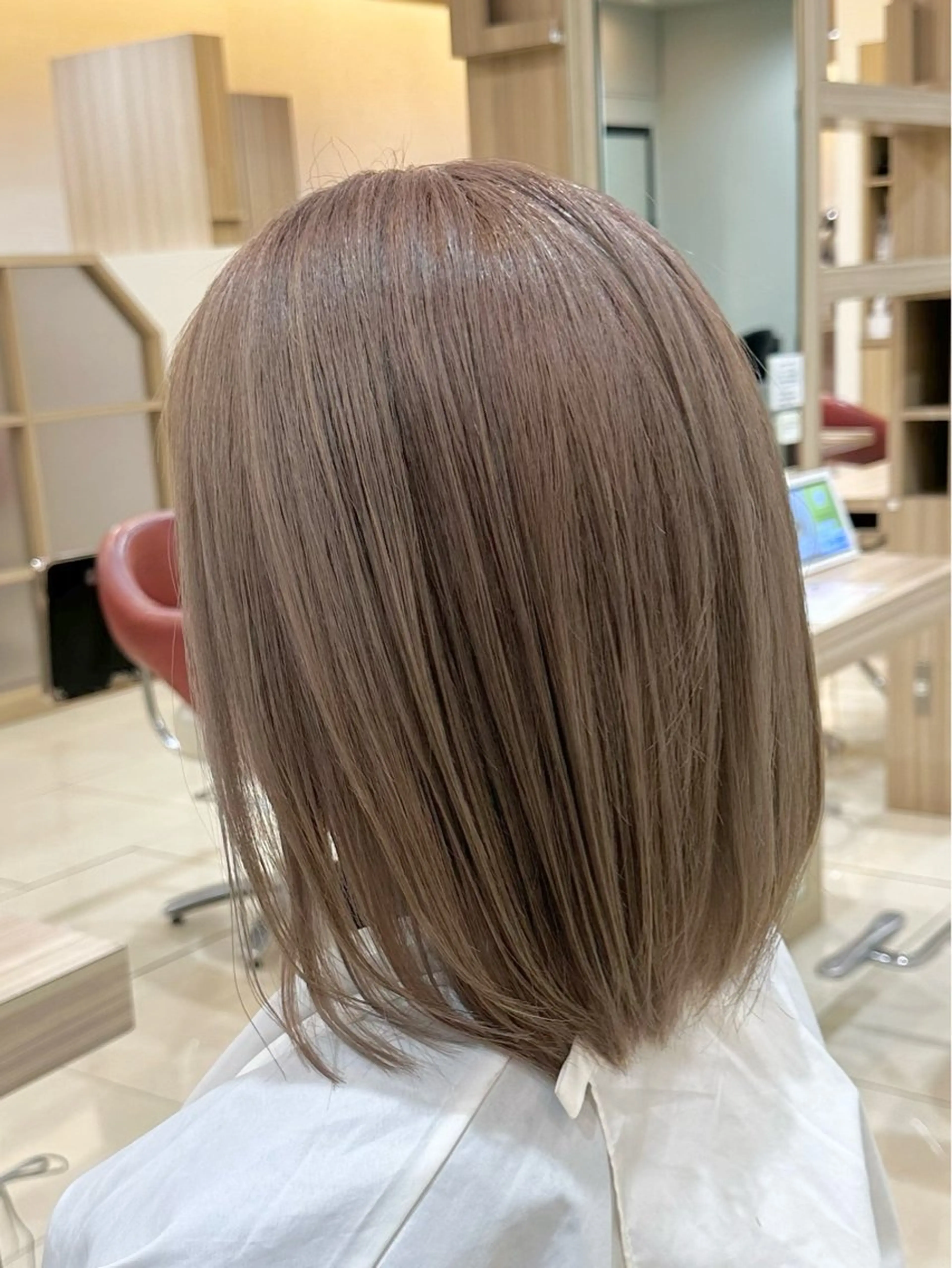 ミディアム プログレス小平小川所属・フェザー/波巻き 雫石大夢のヘアスタイル