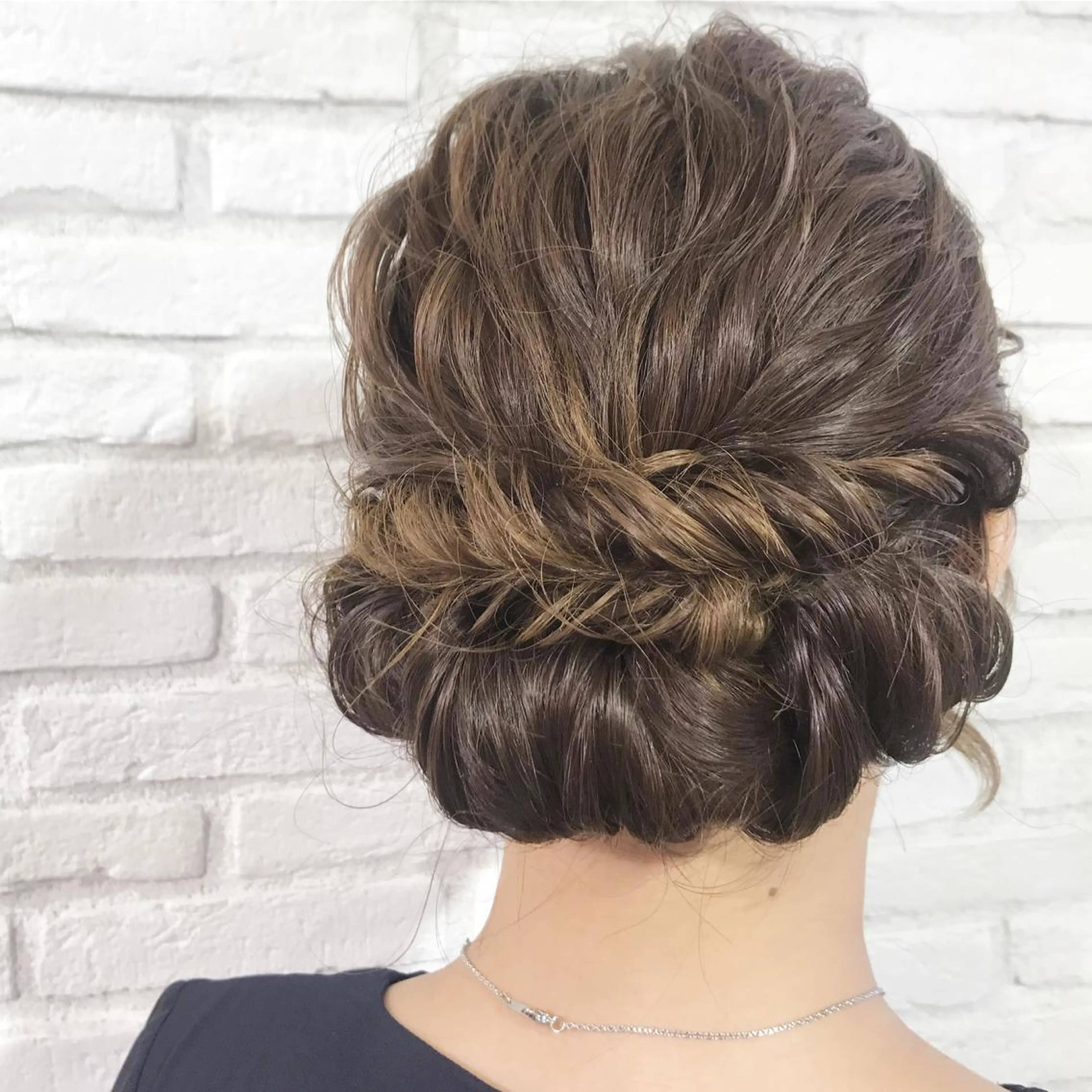 セミロング 伊 杏のヘアスタイル