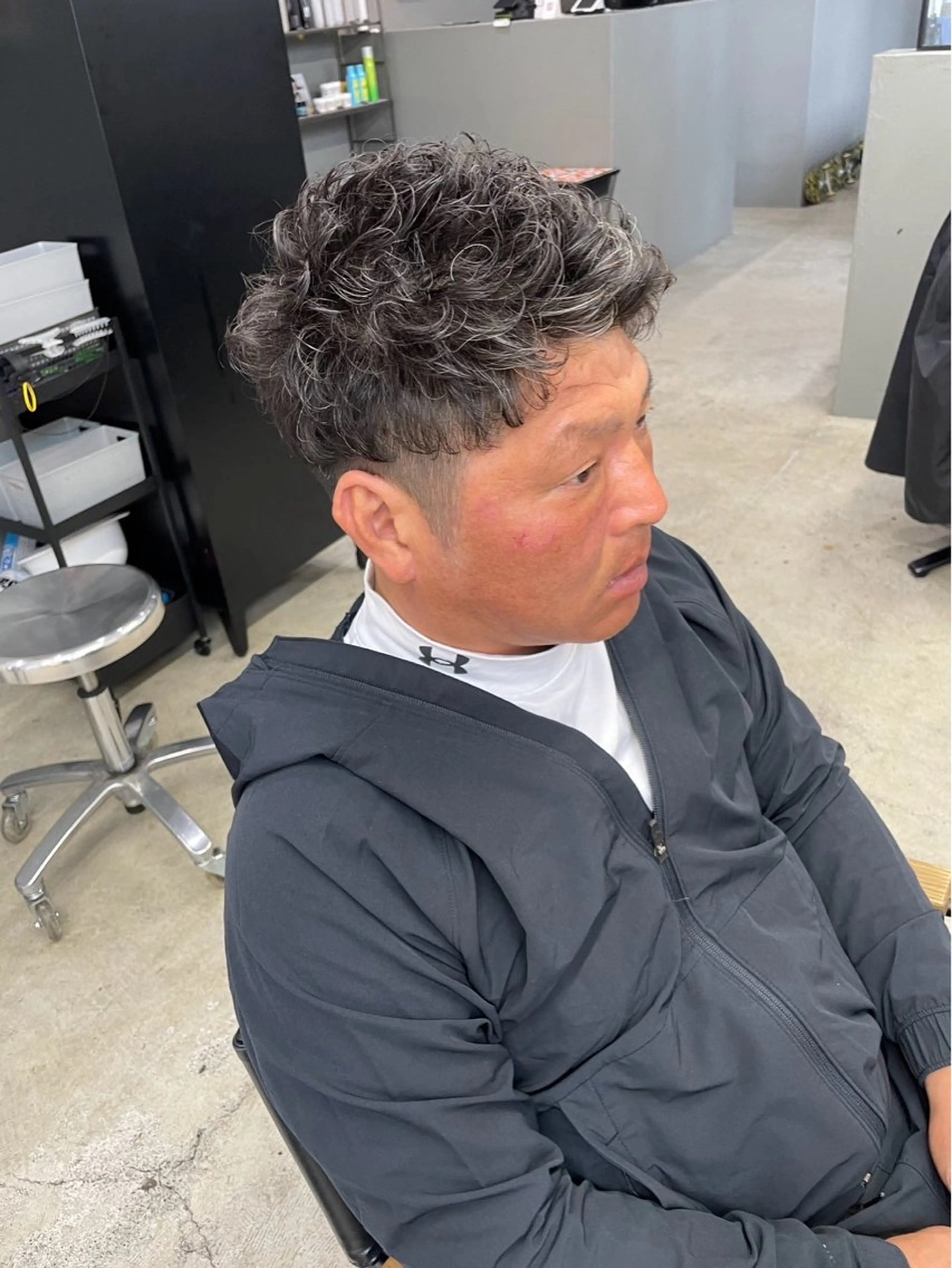 ショート パーマ メンズ カット パーマ メンズ専門サロン wokeのヘアスタイル