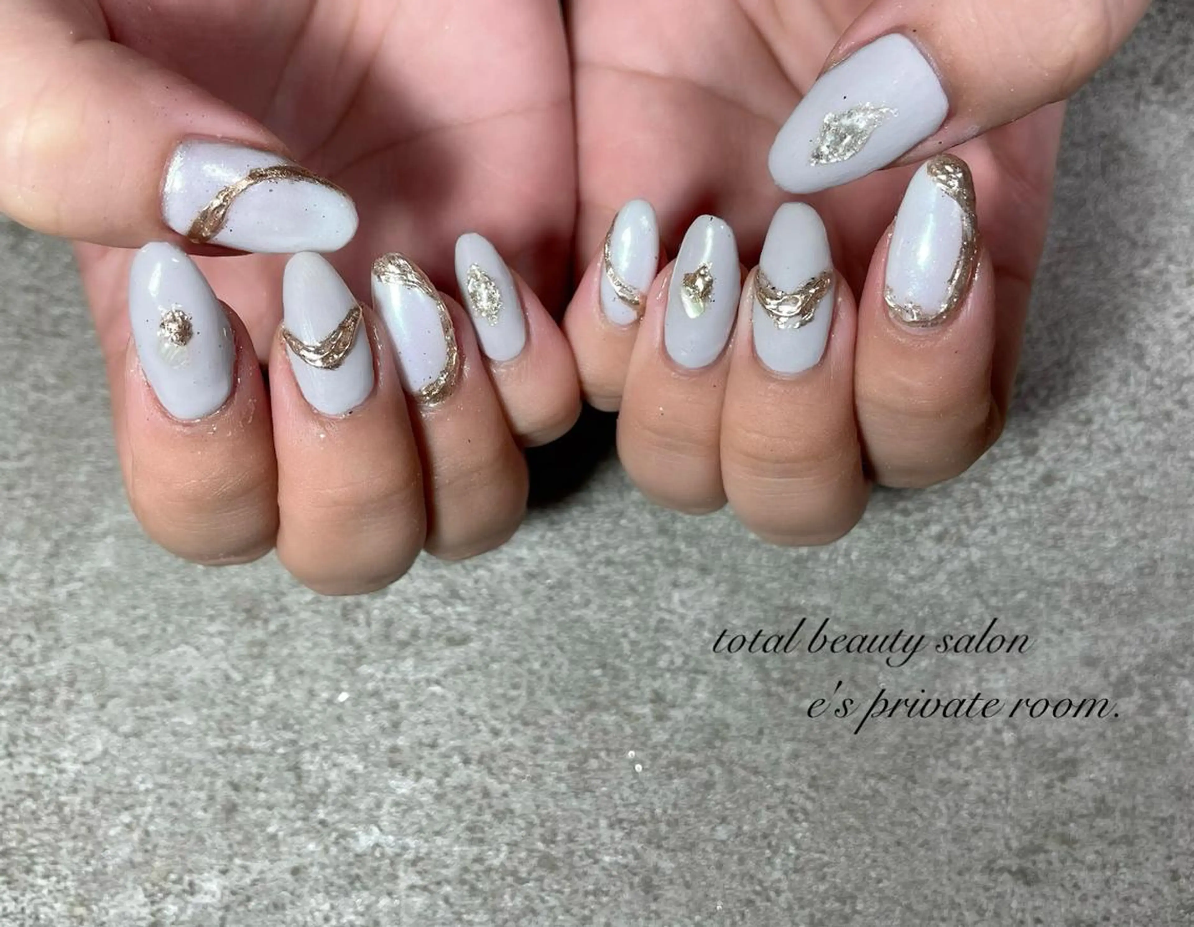 ネイル LAVISH nail salonのネイルデザイン