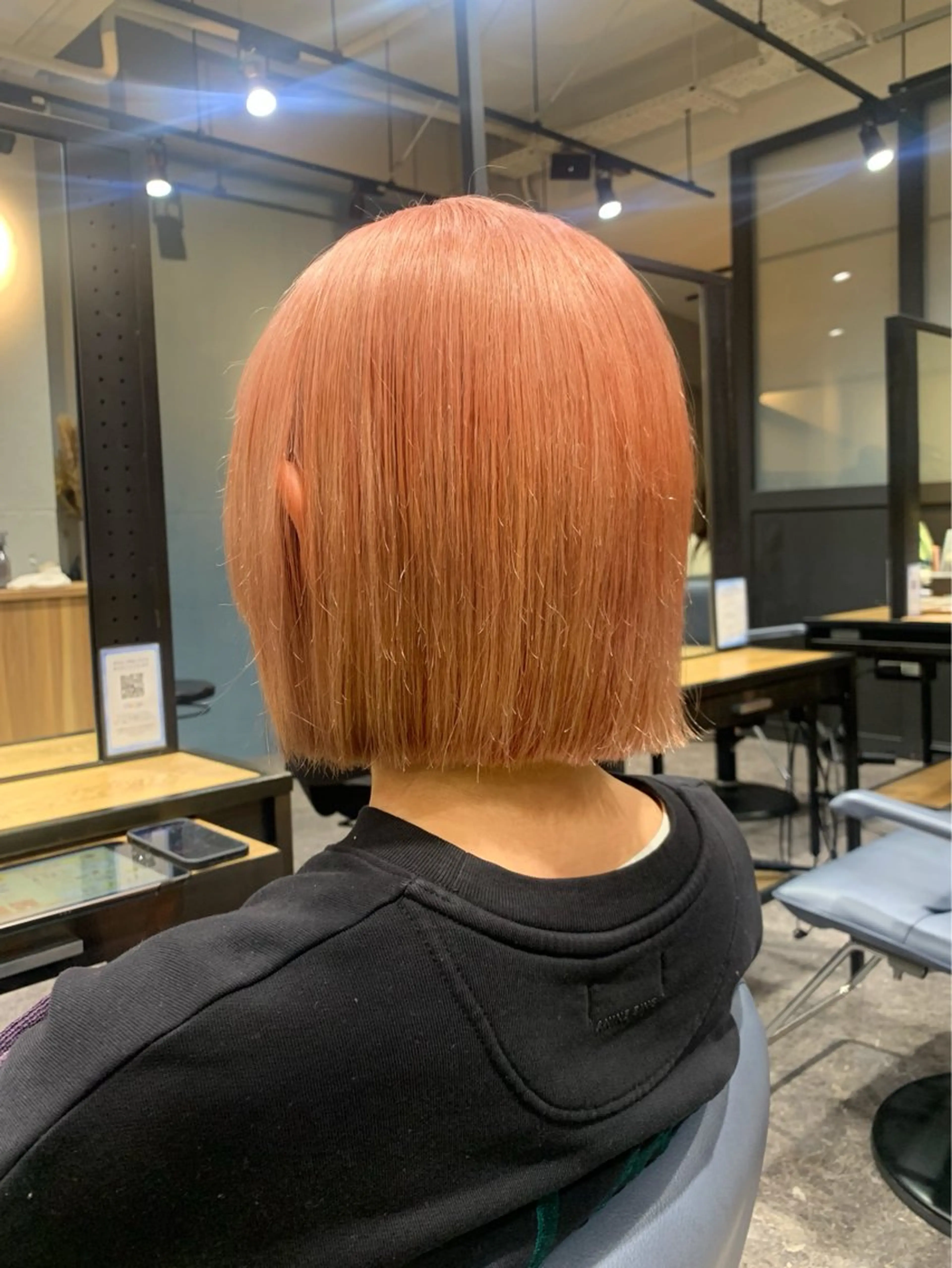 ミディアム カラー ブリーチ ピンクカラー 細川 めぐみのヘアスタイル