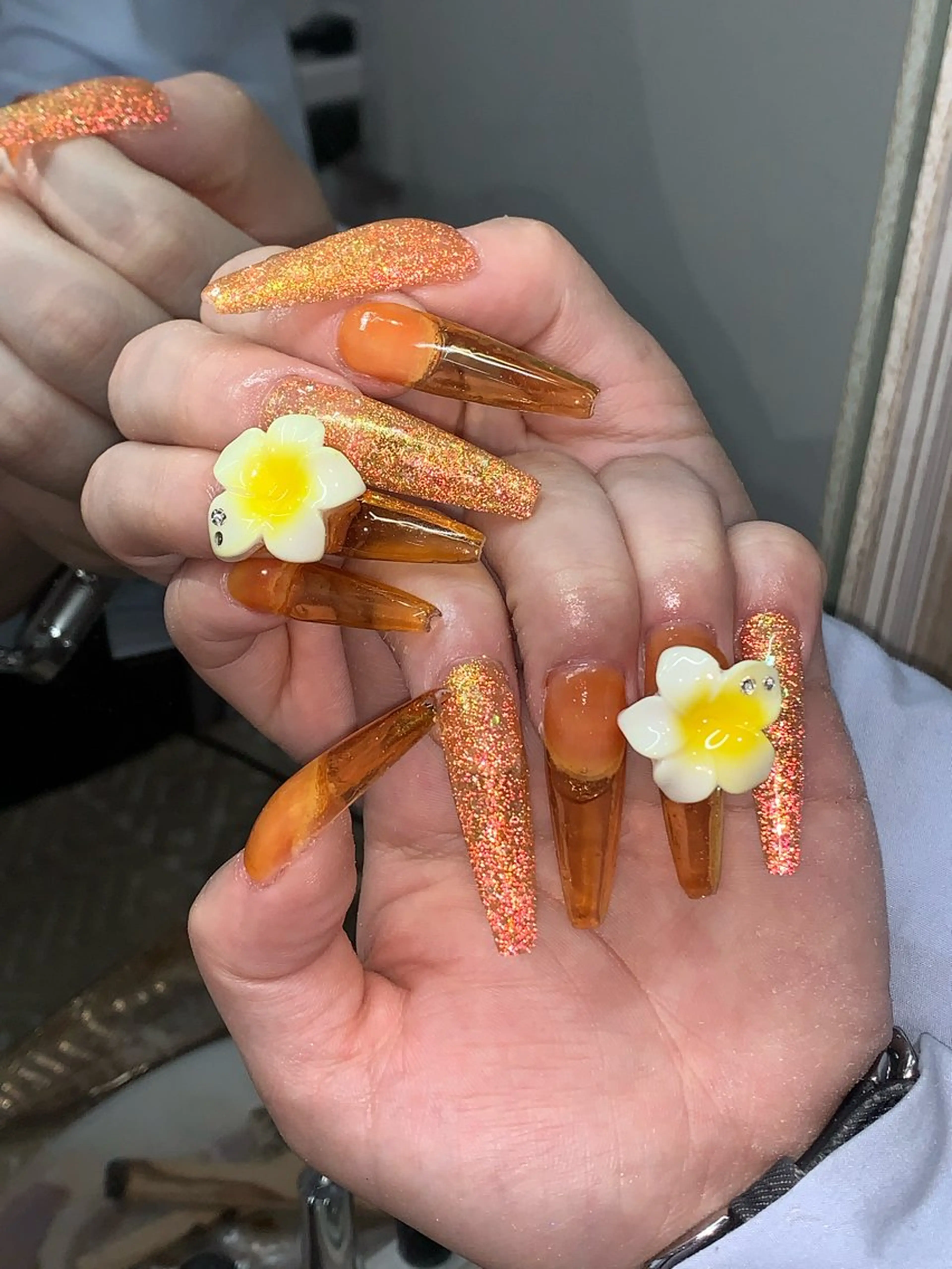 ネイル ハンドネイル NES NAIL所属・さゆり￤推しキャラ ￤ロングネイル🩷のネイルデザイン