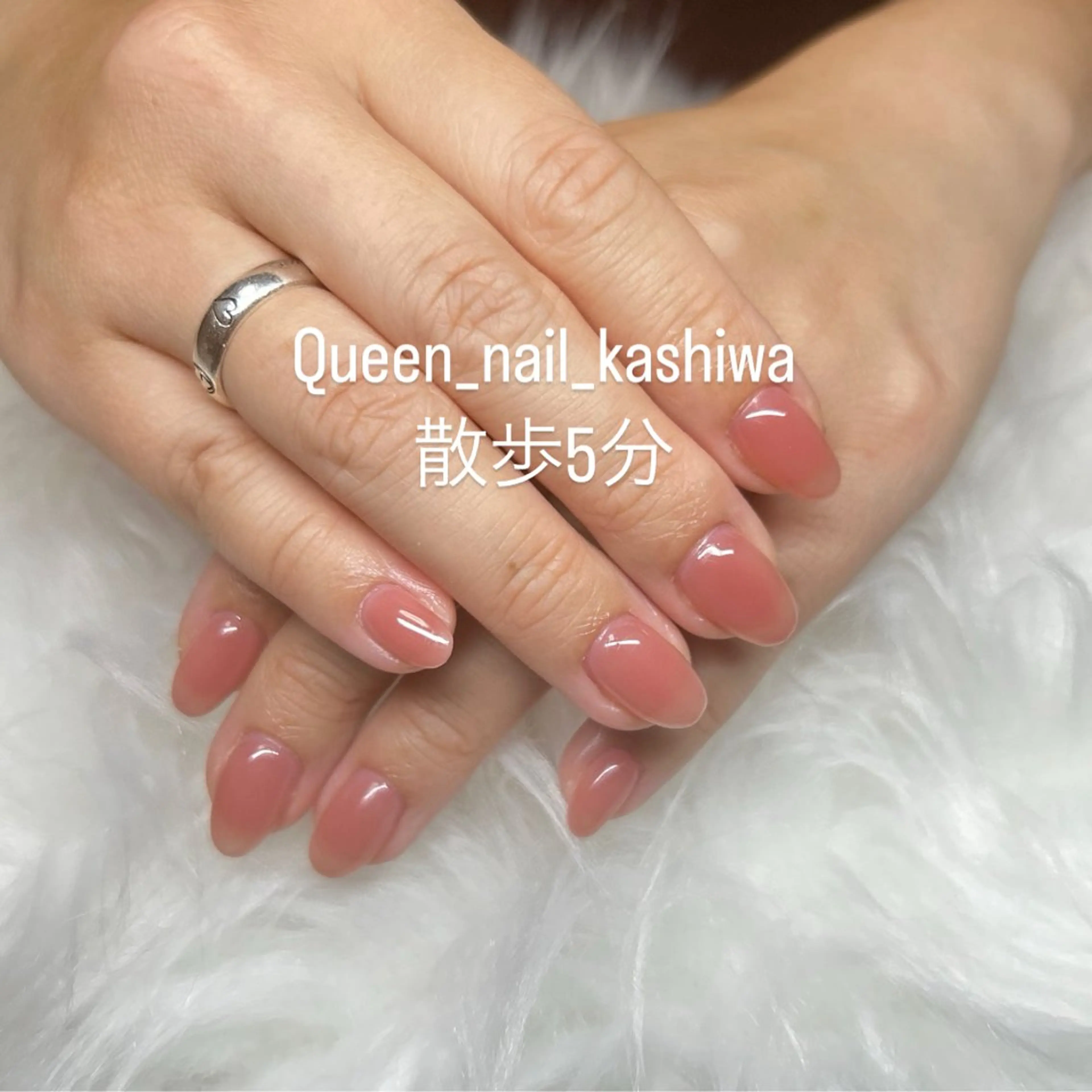 ネイル Queen Nail 　クイーンネイルのネイルデザイン