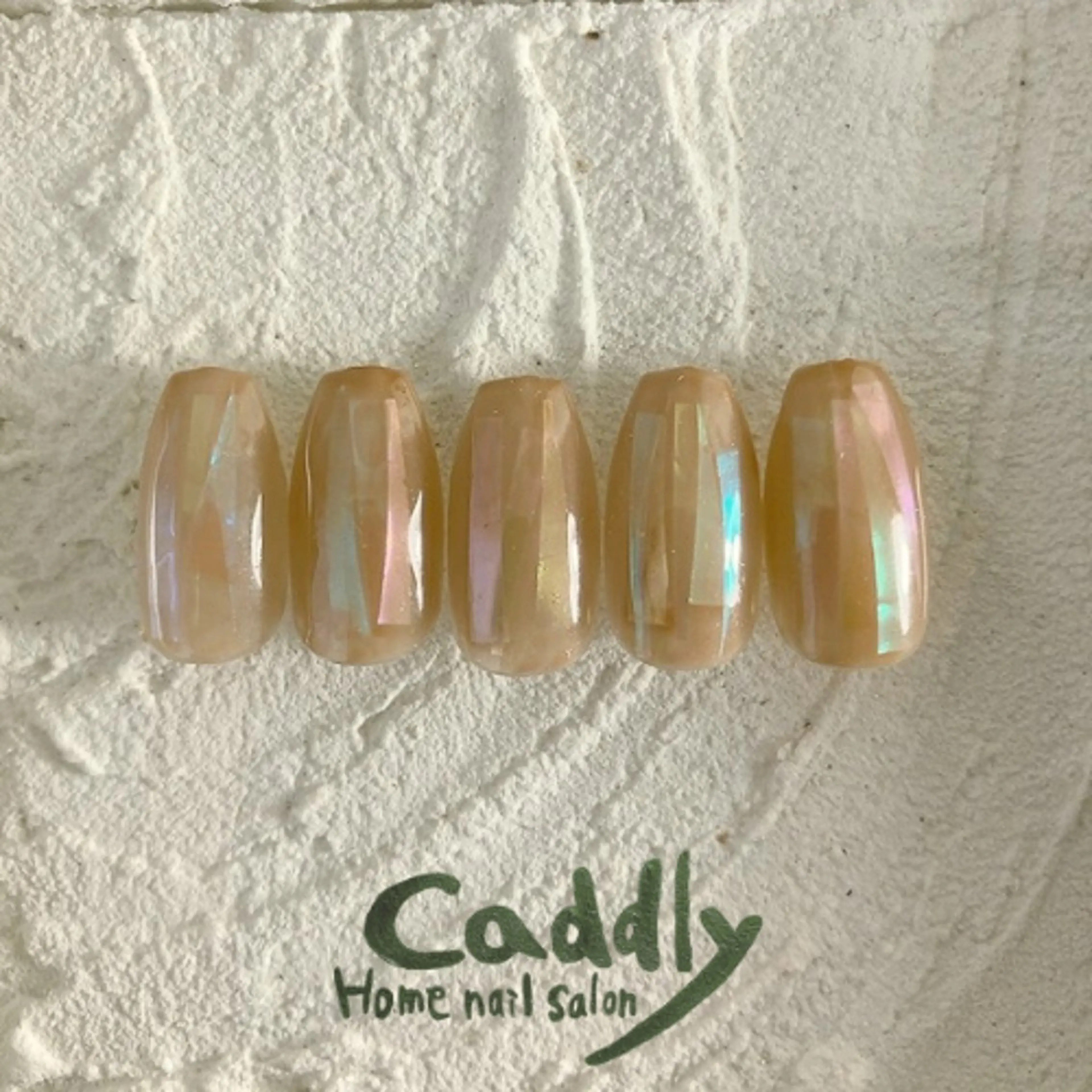 ネイル caddly naoのネイルデザイン