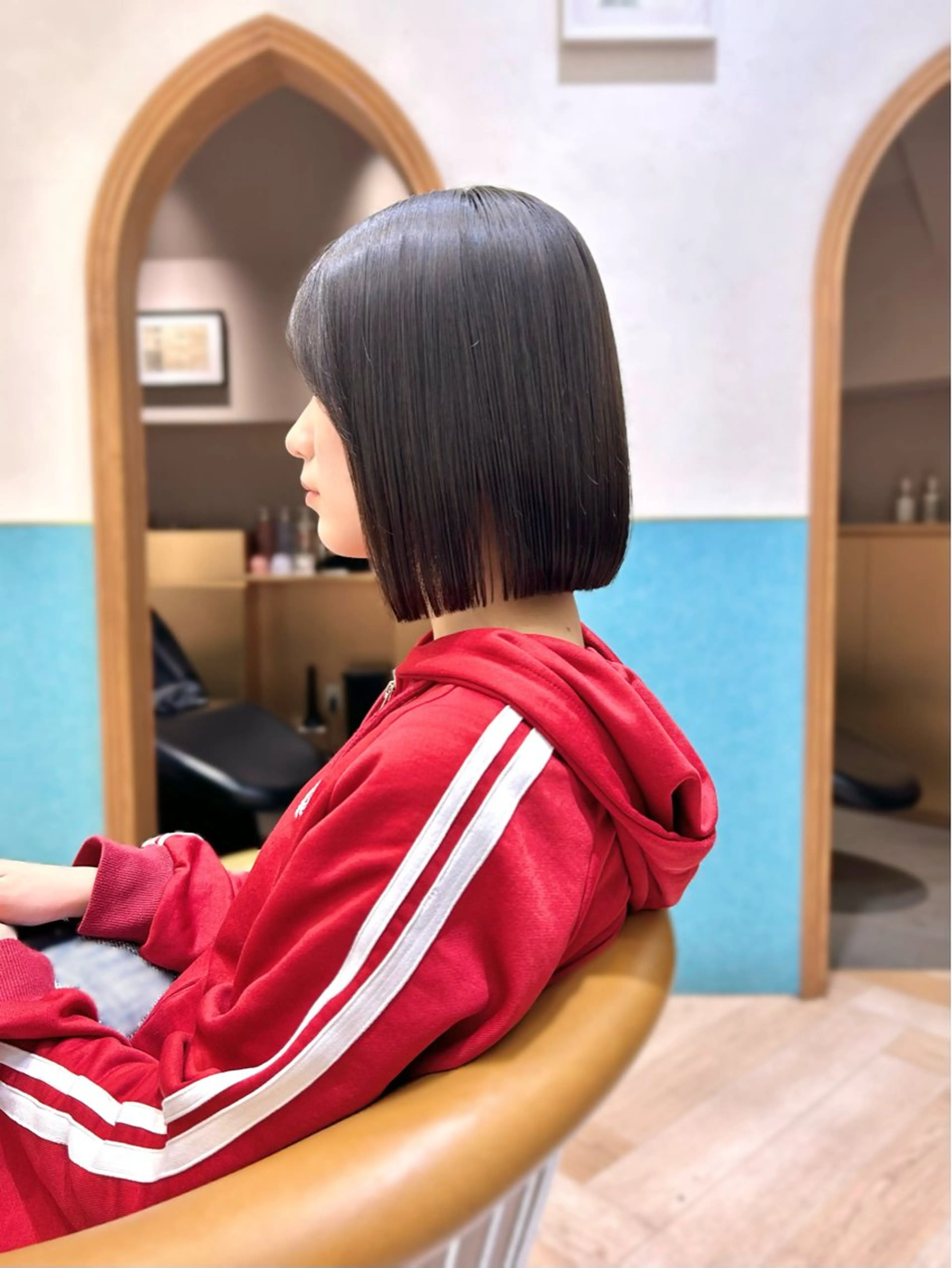 ミディアム カット トリートメント Lond leglise 立川所属・🥝似合わせ小顔 ボブ🌏shioのヘアスタイル