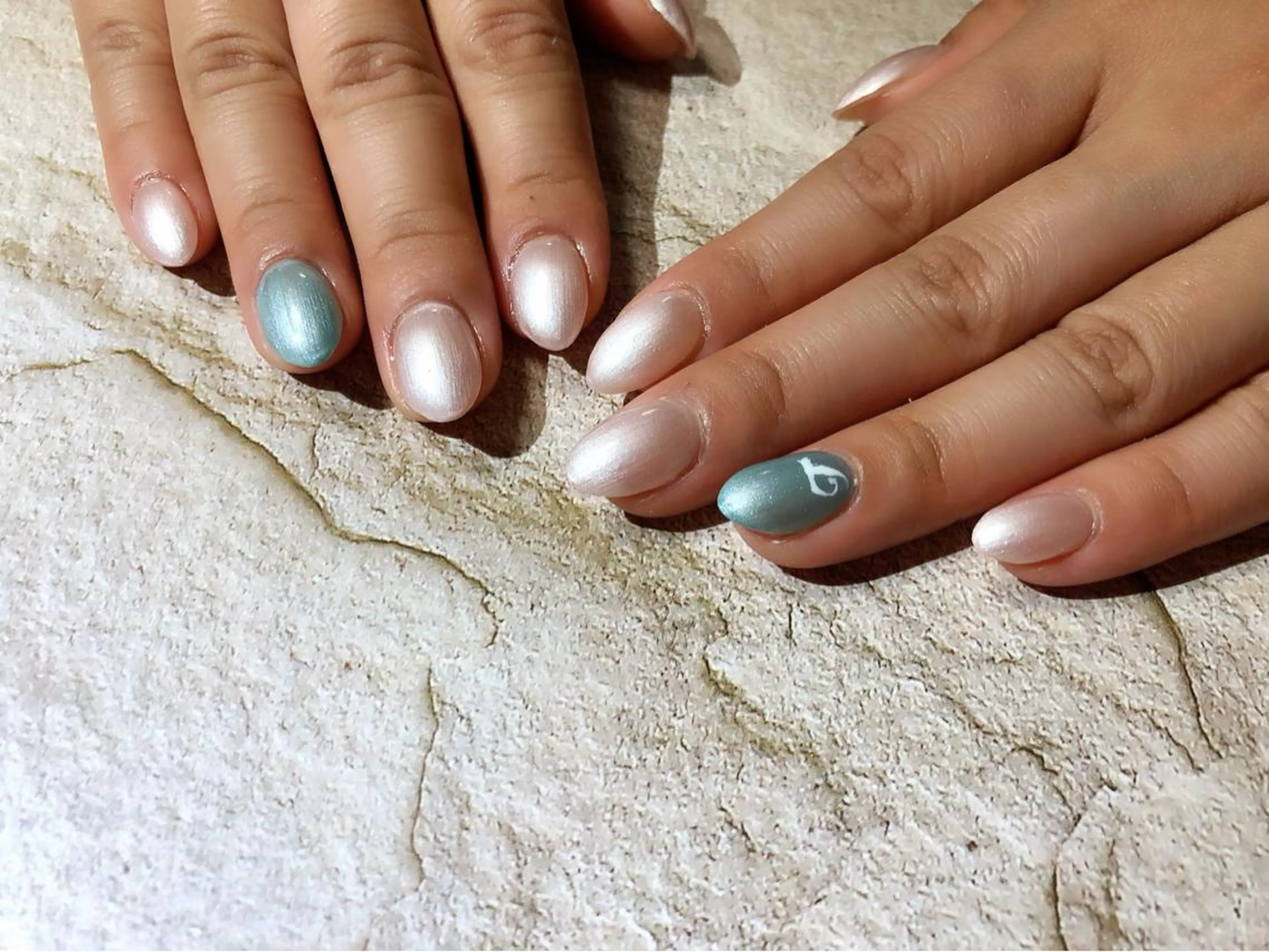 ネイル 伊藤 美里のネイルデザイン