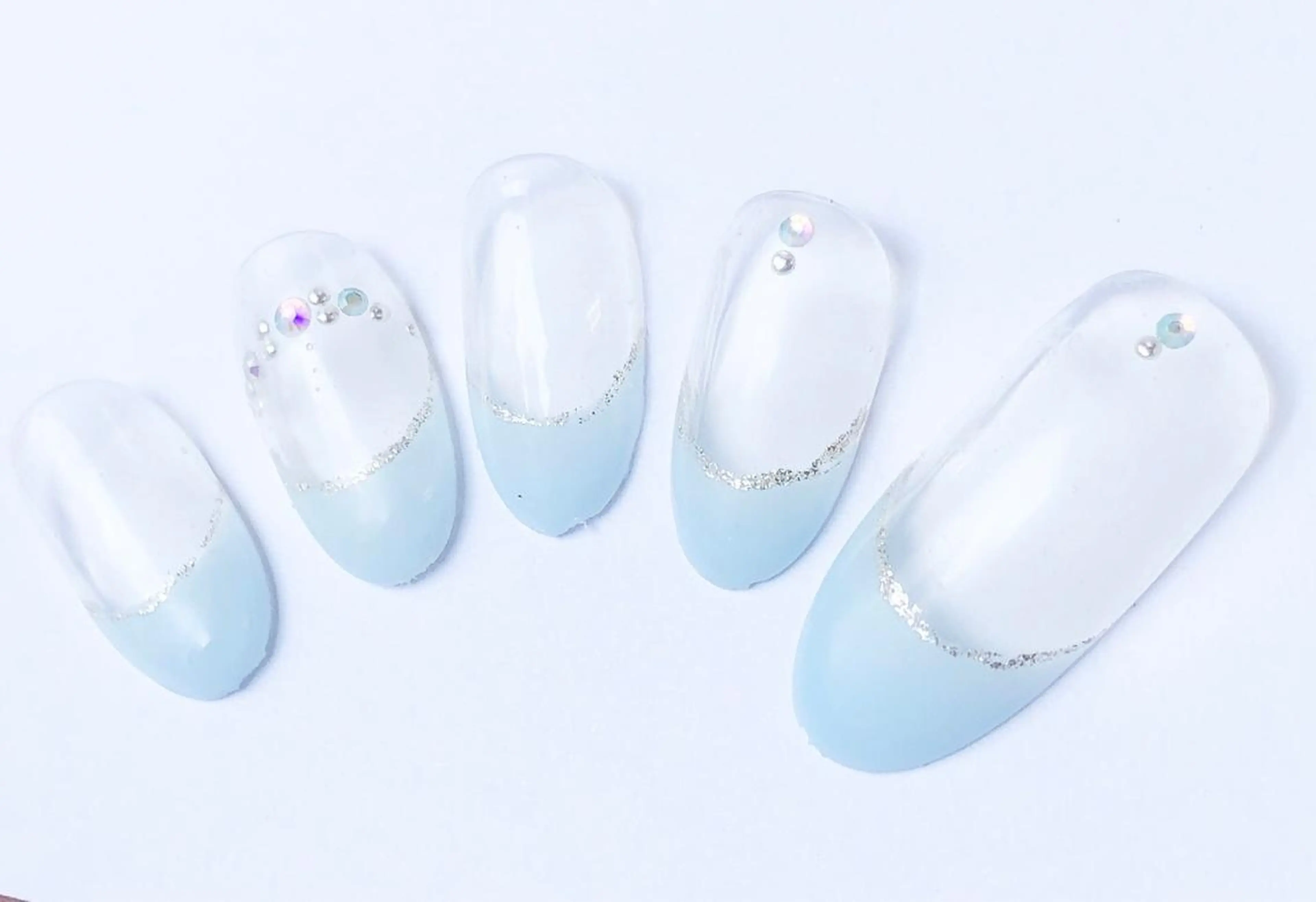 ネイル manis .のネイルデザイン