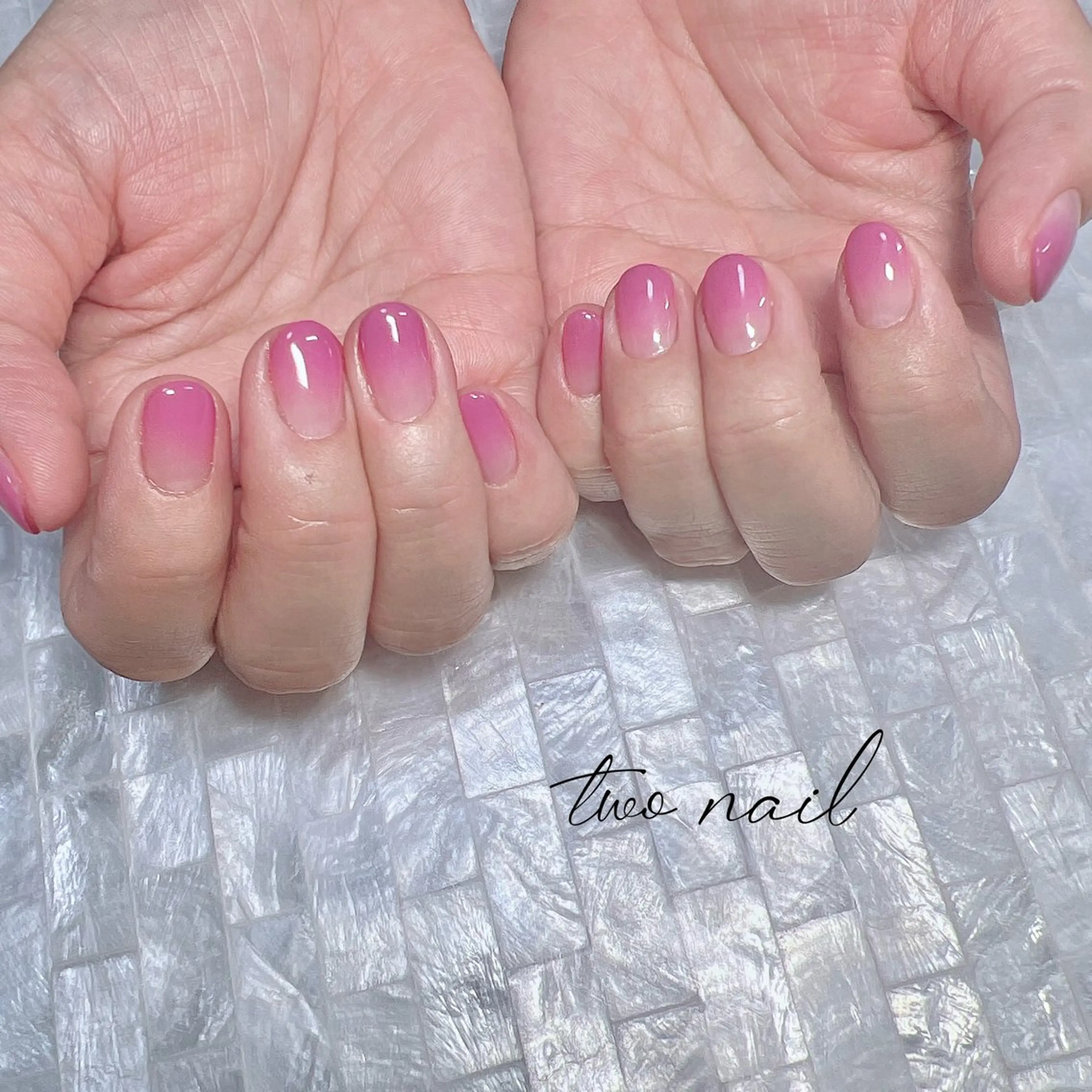 ネイル ネイルチップ ホワイト ハンドネイル two nailのネイルデザイン