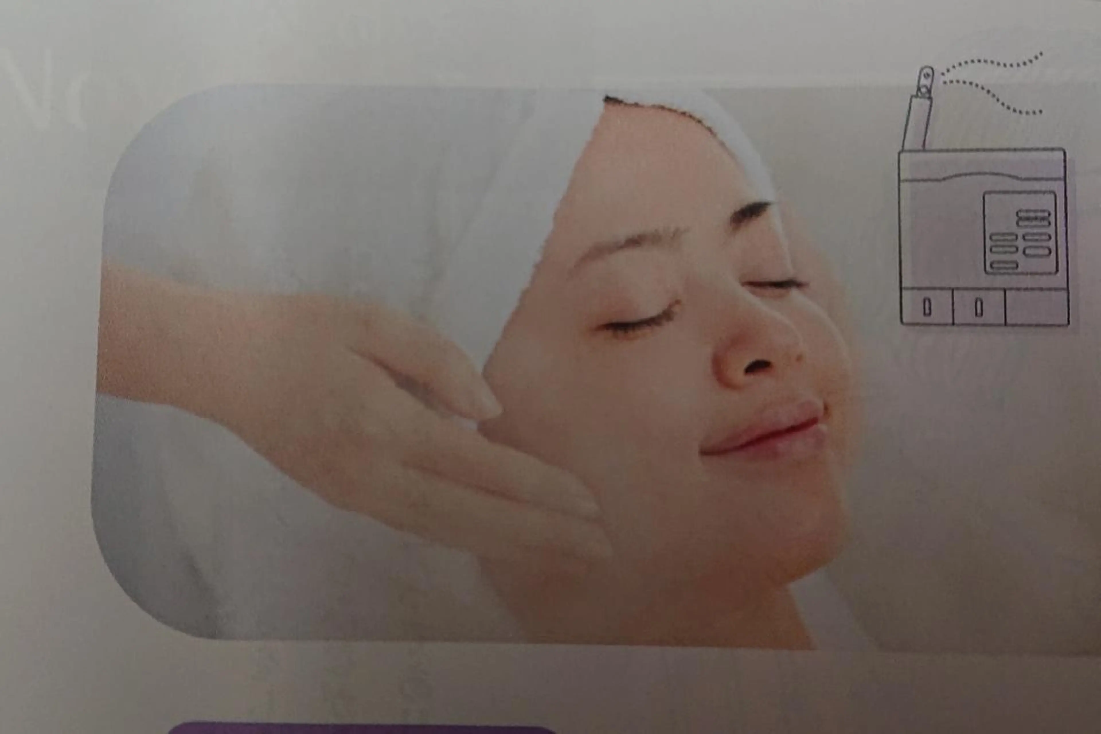 フェイシャルエステ(ホワイト、アクア、リンクル、アクネ)の写真