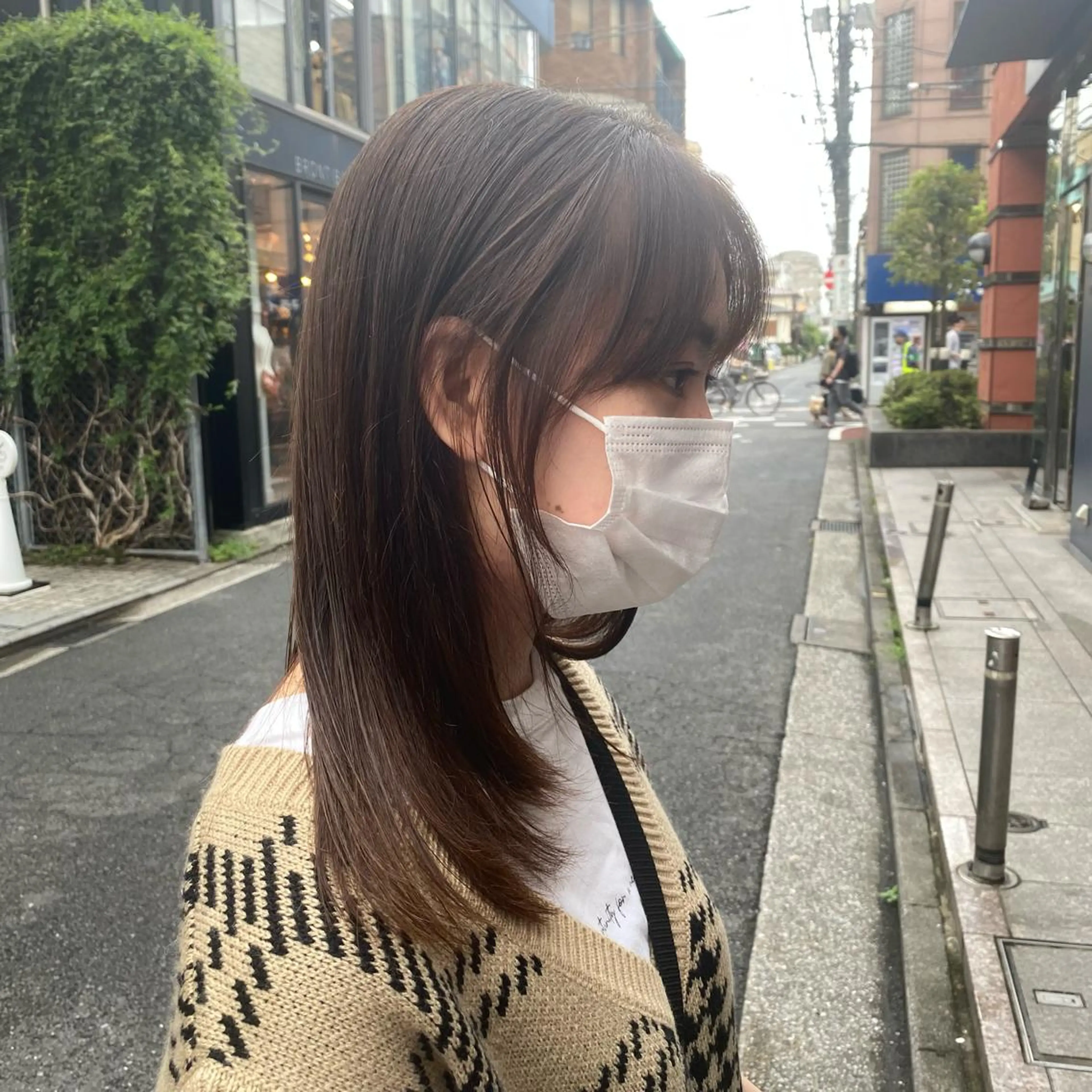 セミロング カット かりん 🤍のヘアスタイル