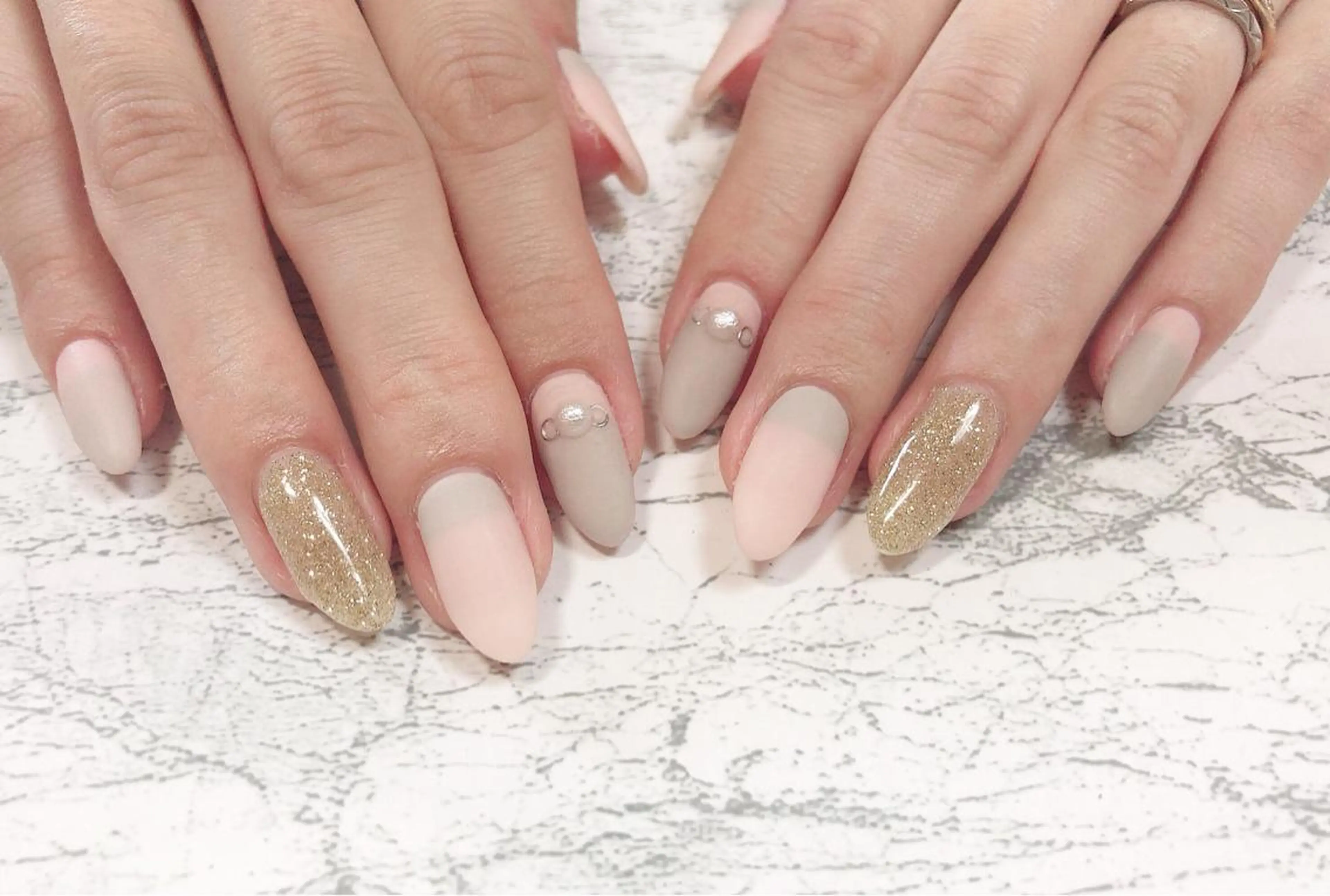 ネイル フットネイル マットネイル ニュアンスネイル シンプルネイル 春ネイル ネイル フフラ所属・nail fufla ♡yamane♡のネイルデザイン