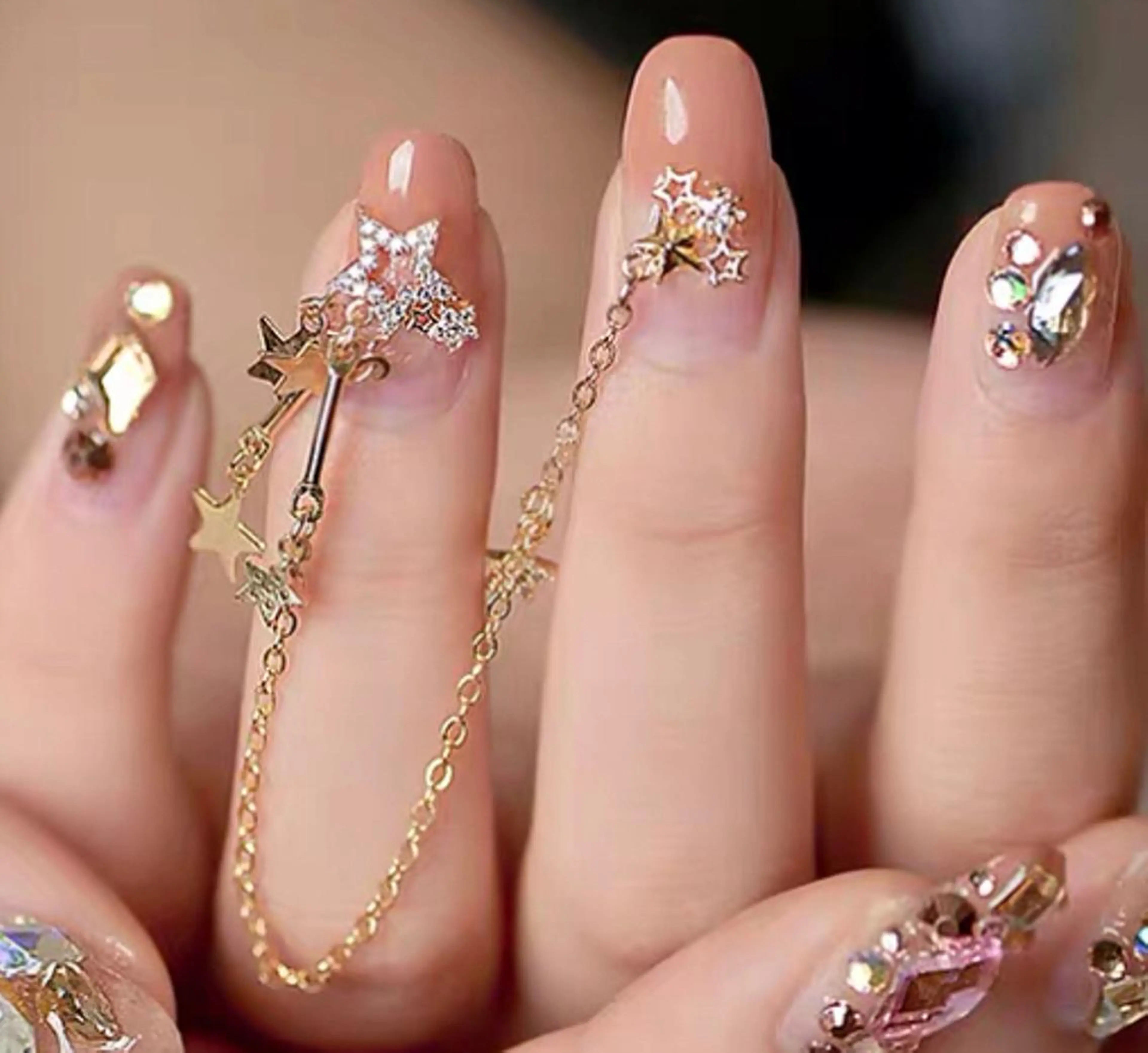 ネイル 「Honey NAIL新宿店」所属・Honey スカルプ専門店のネイルデザイン