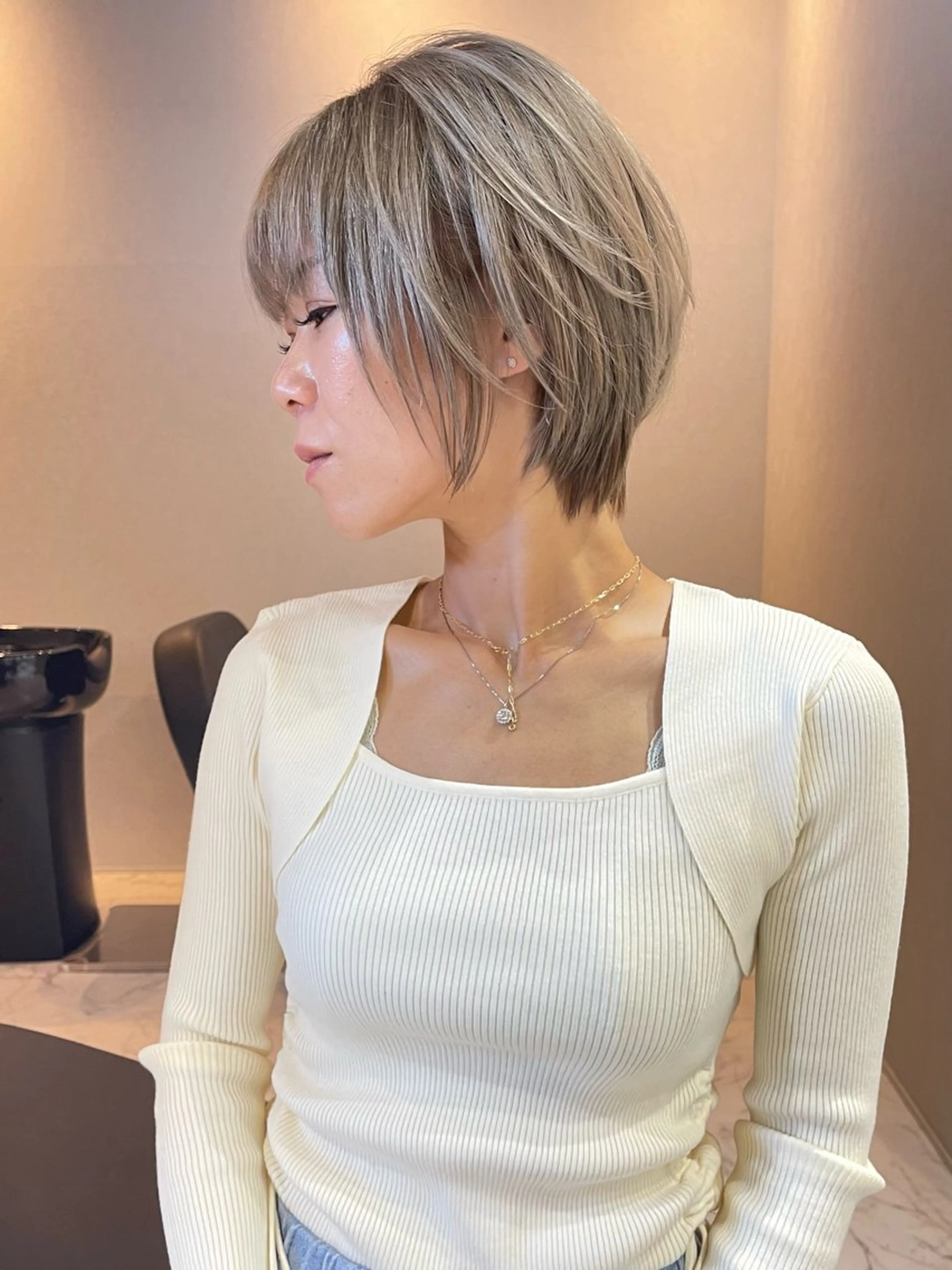 ショート カラー ヘアアレンジ ショートボブ バレイヤージュ ブリーチ ケアブリーチ デザインカラー カット ヘアカラー トリートメント アンドウ ユウ/ レイヤーカット/韓国のヘアスタイル