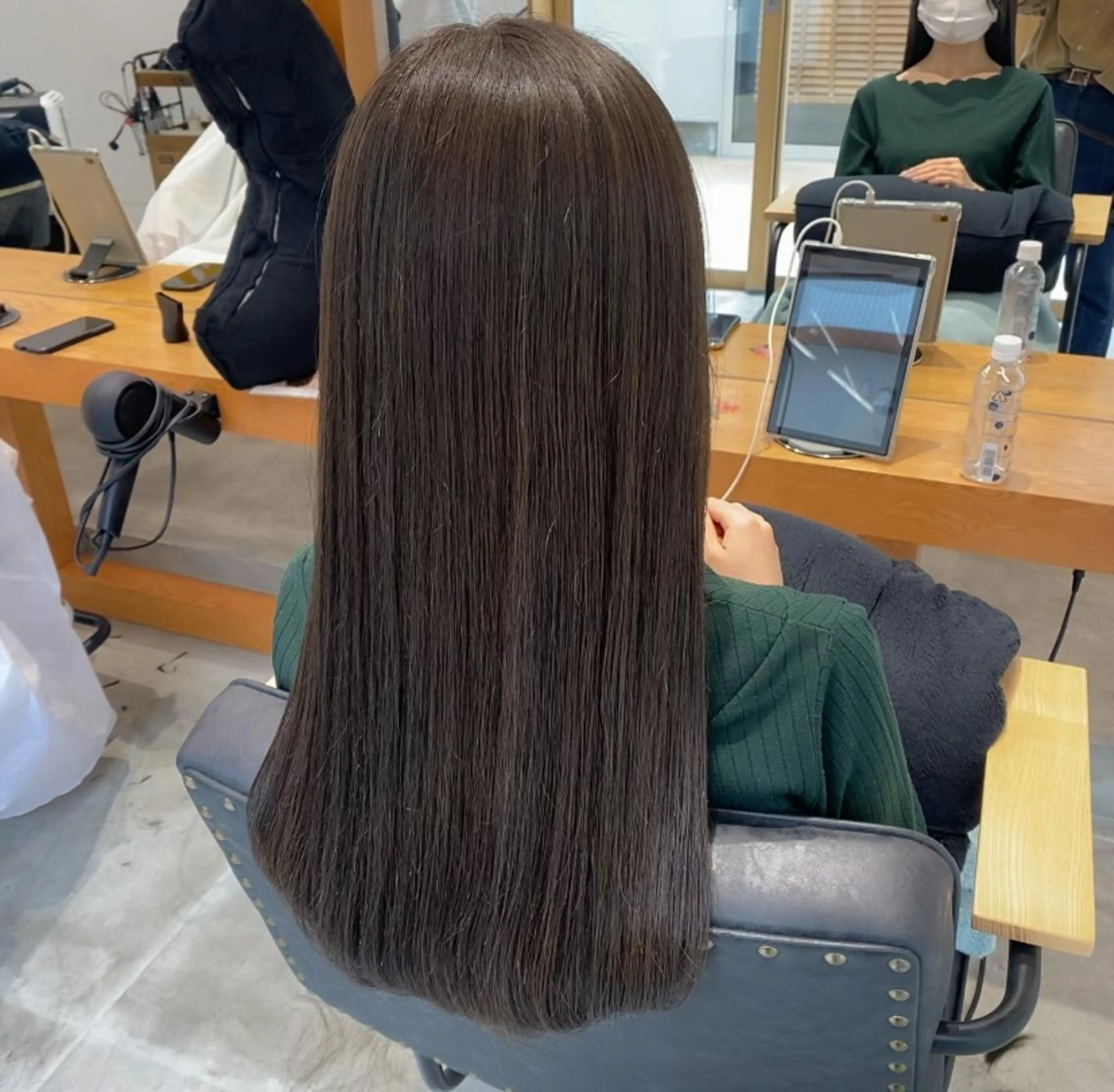 ロング カラー DECORArojii所属・赤坂 菜々恵のヘアスタイル