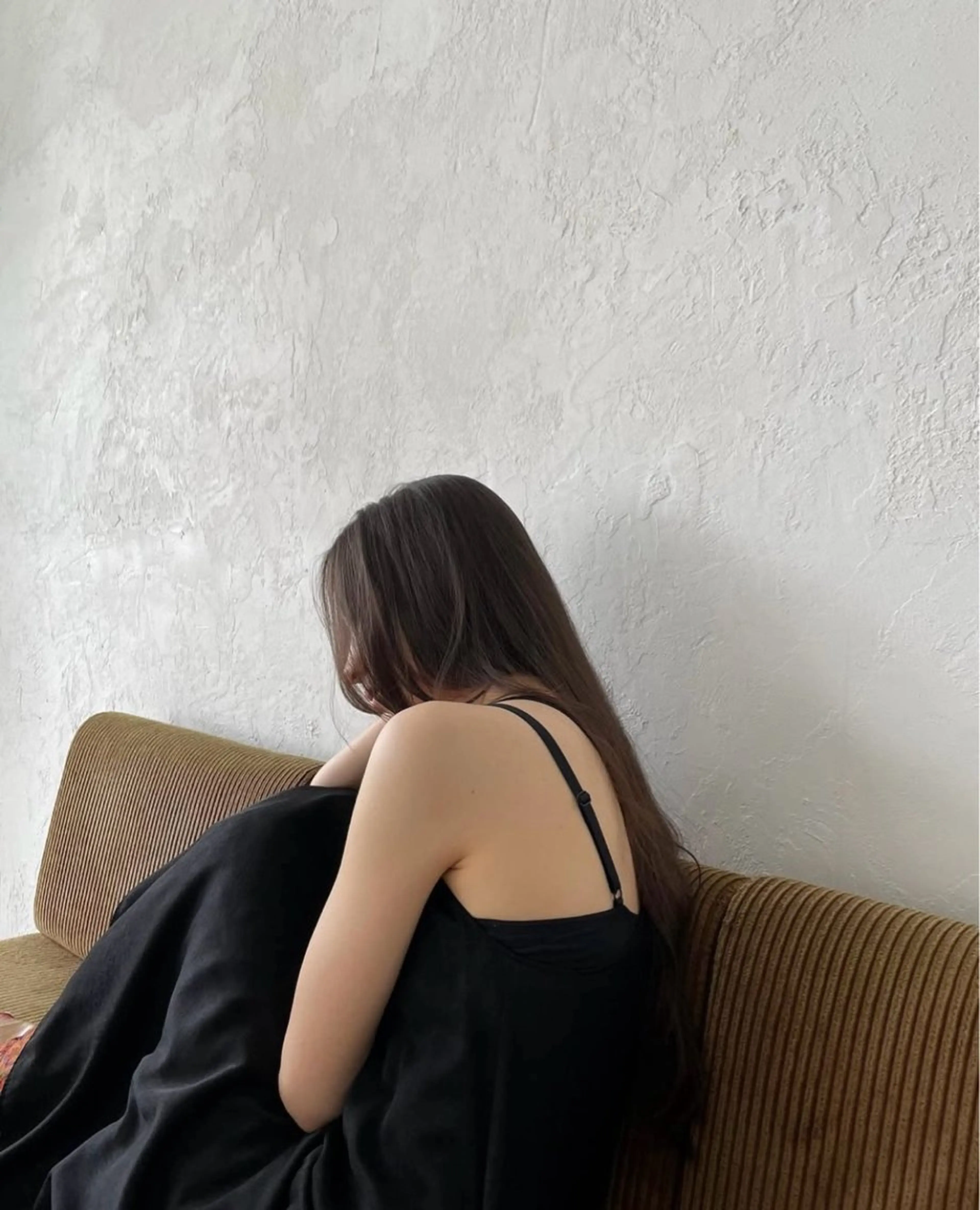 ロング カラー 佐藤 永夏のヘアスタイル