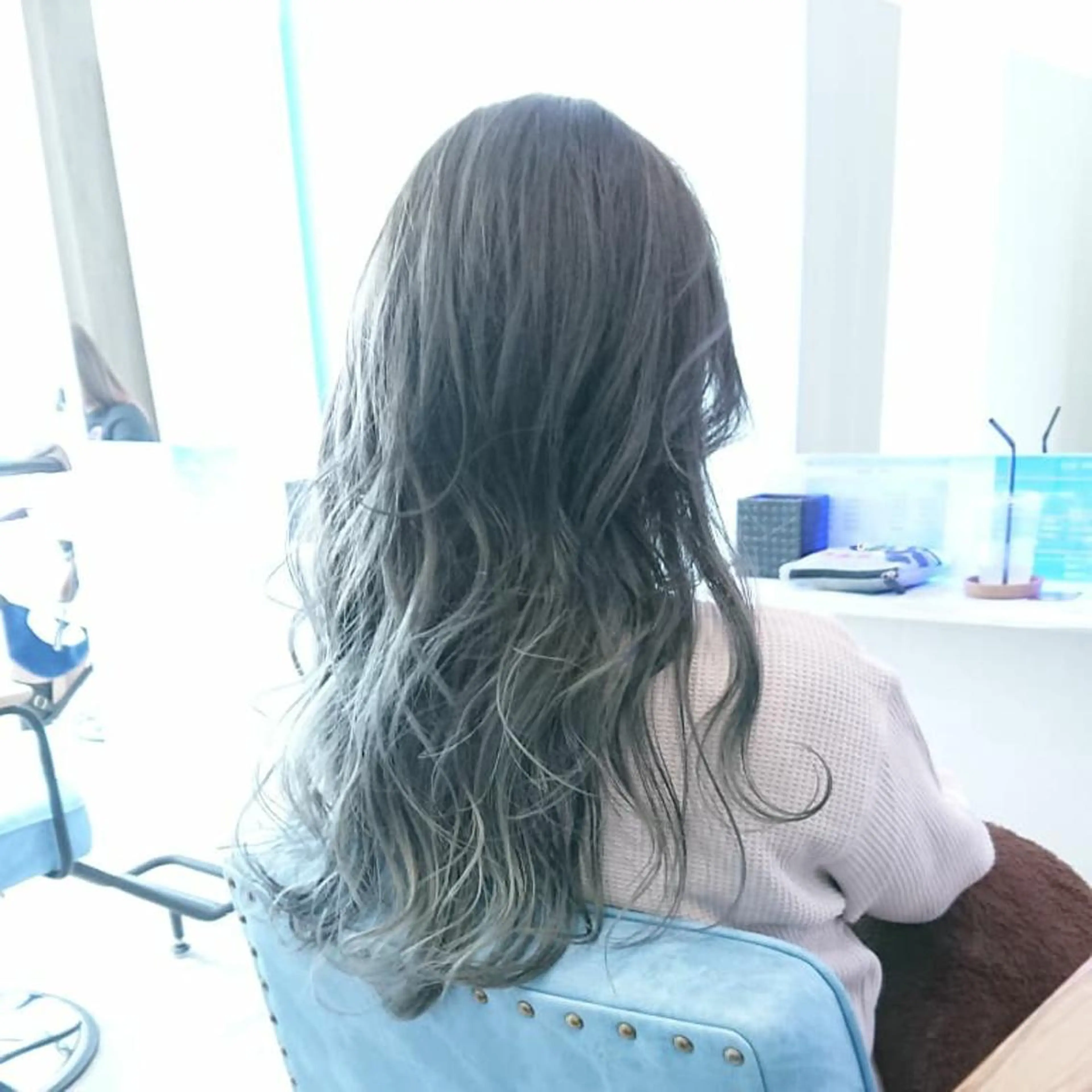 ロング カラー ヘアアレンジ 小林 伸行のヘアスタイル