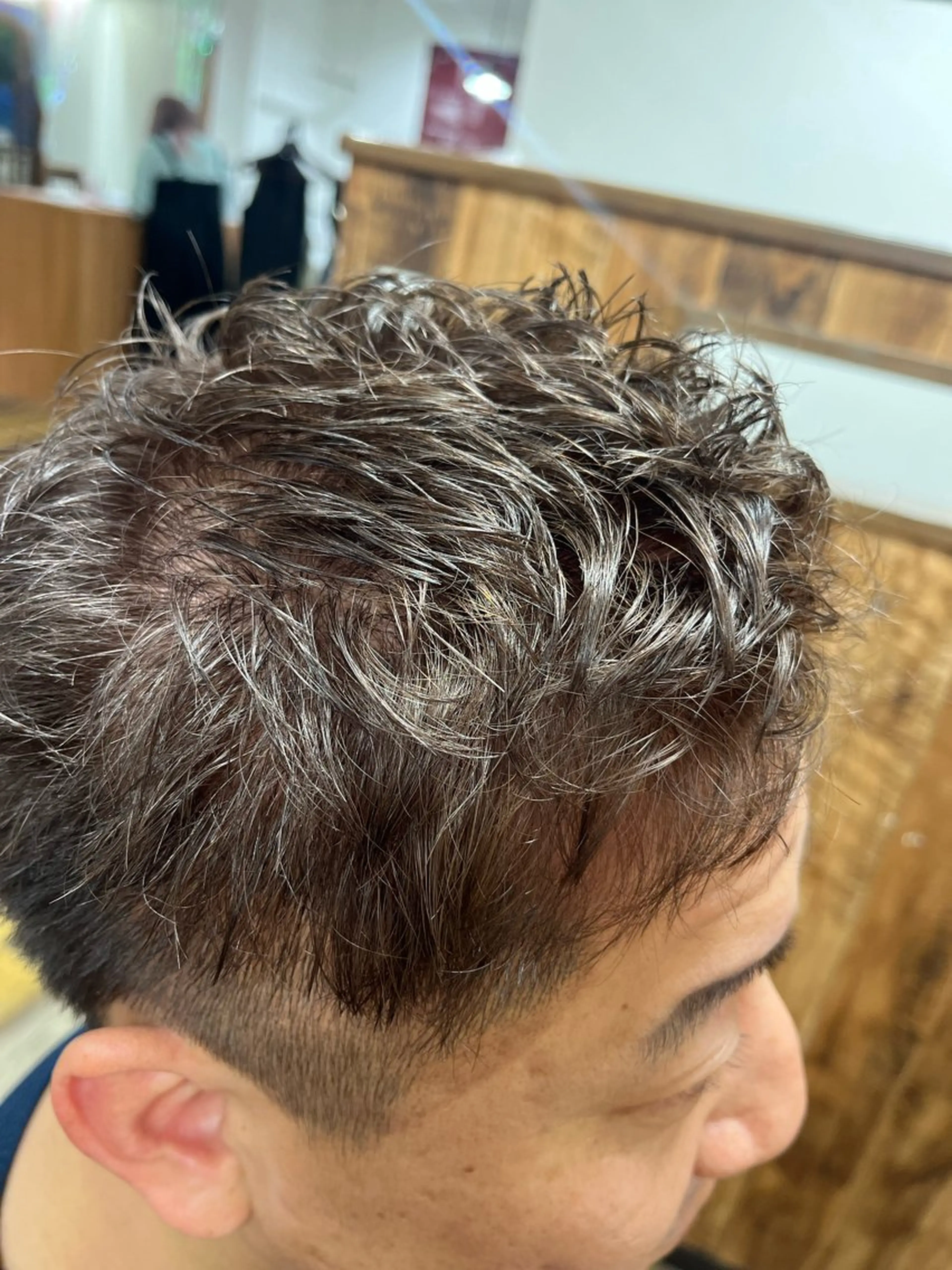 メンズ 佐々木 美希のヘアスタイル